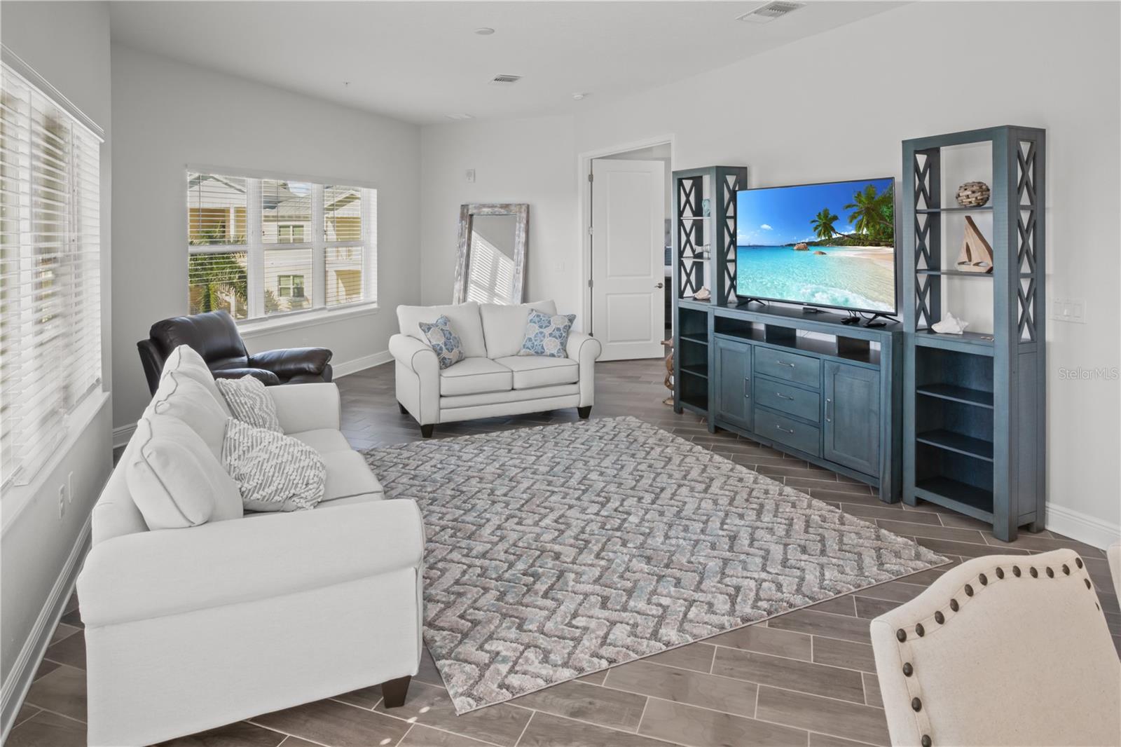 Image 18 of 43 For 7611 34th Ave W  302