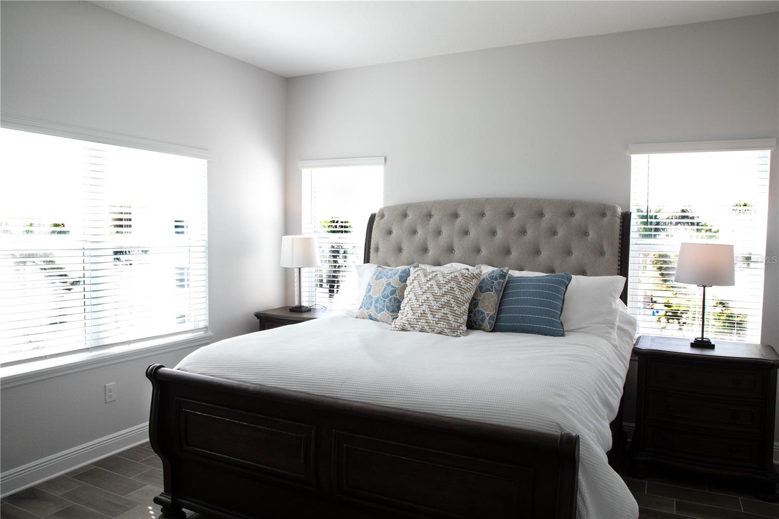 Image 7 of 10 For 7611 34th Ave W  302