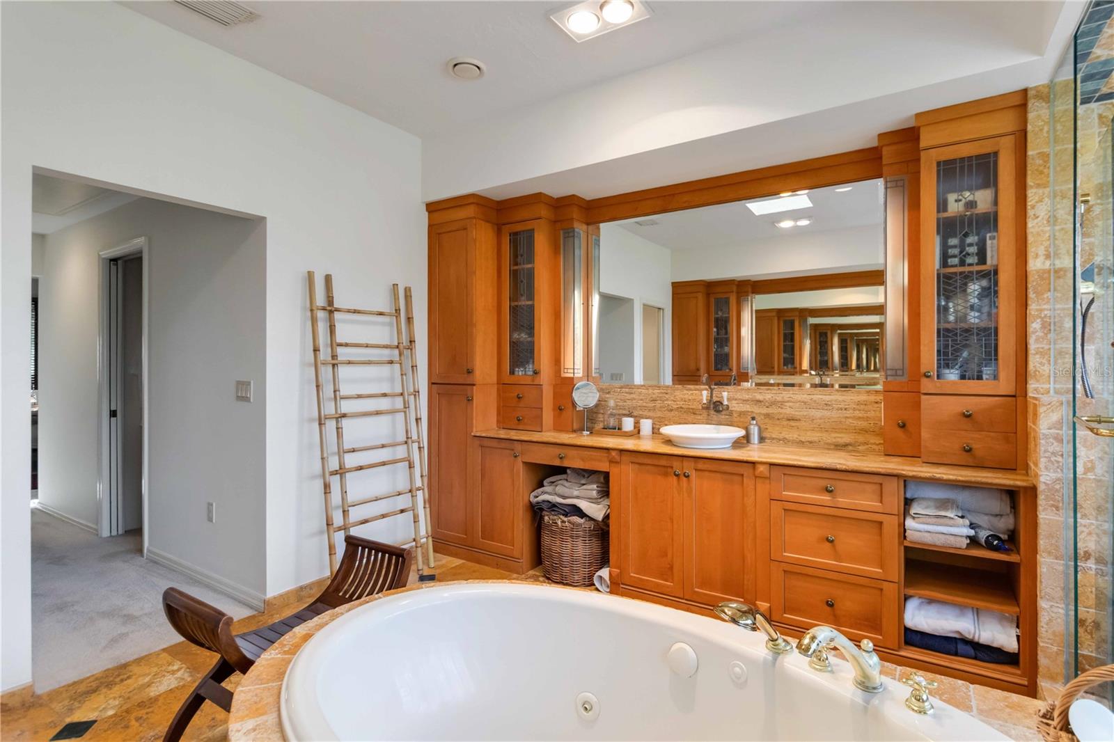 Image 65 of 96 For 3807 Bayside Drive