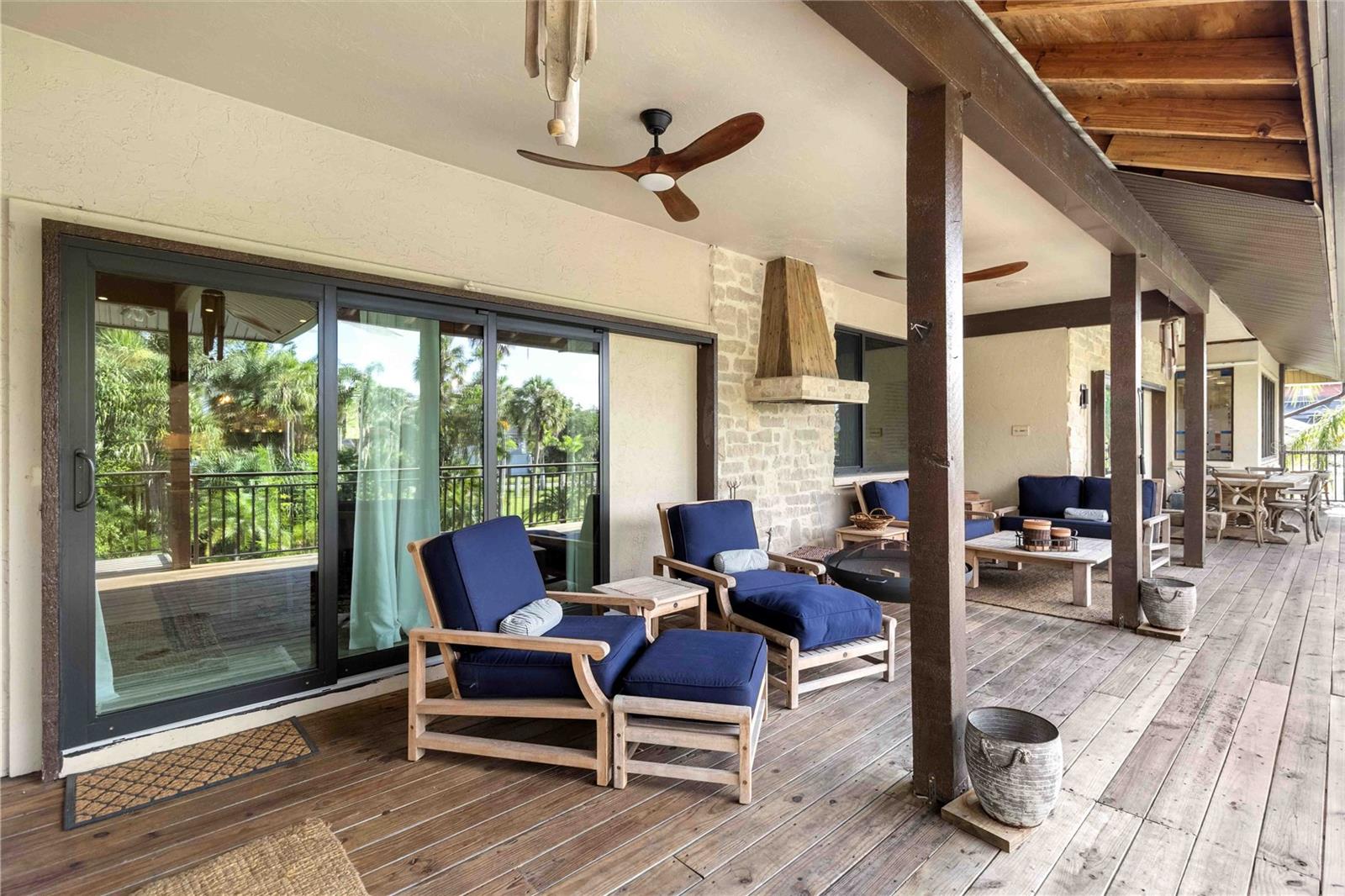 Image 77 of 96 For 3807 Bayside Drive