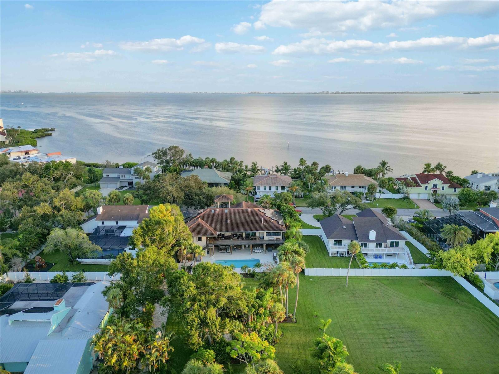 Image 89 of 96 For 3807 Bayside Drive