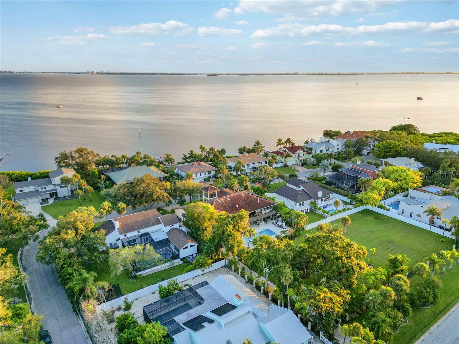 Image 95 of 96 For 3807 Bayside Drive