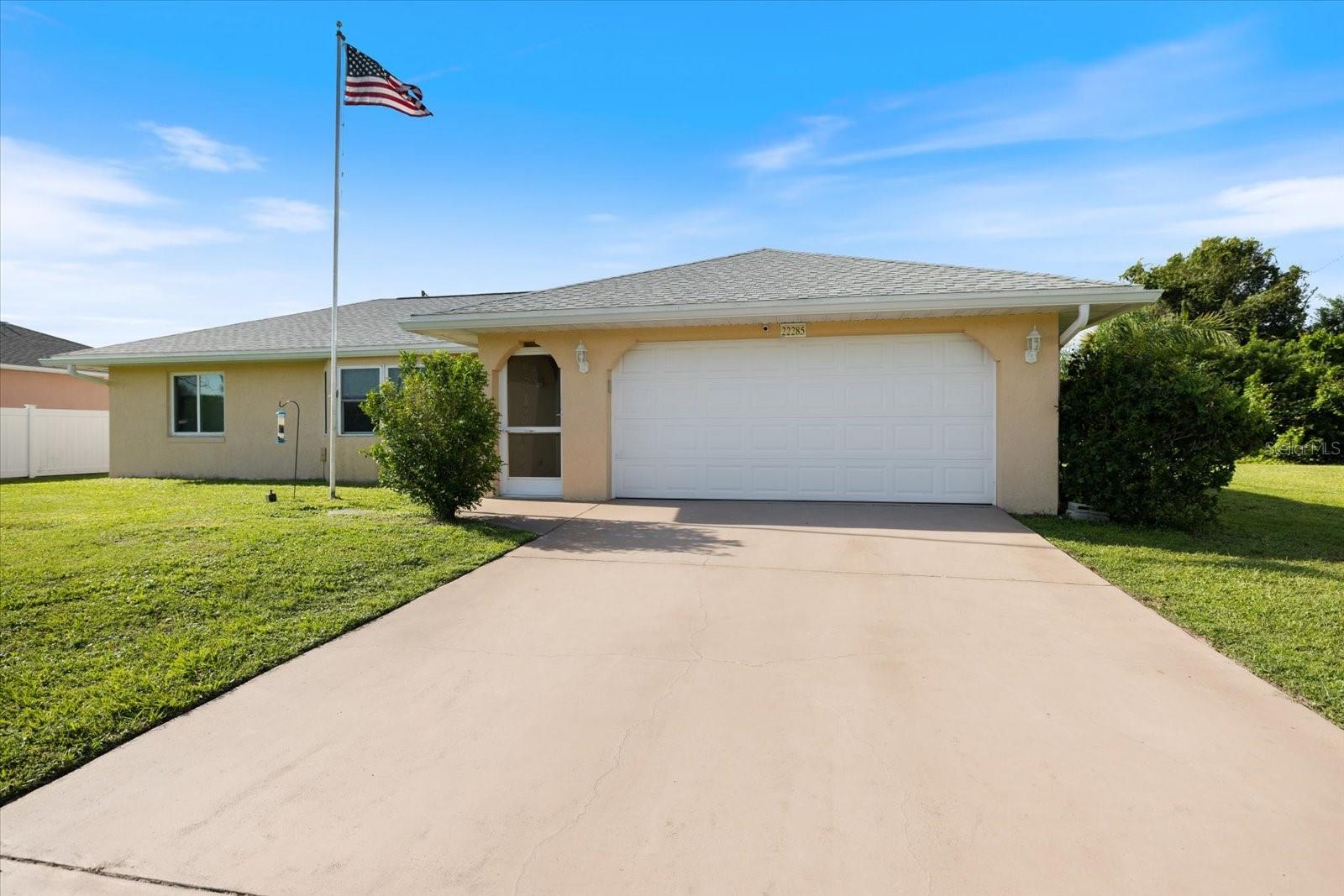 Image 2 of 53 For 22285 Columbus Avenue