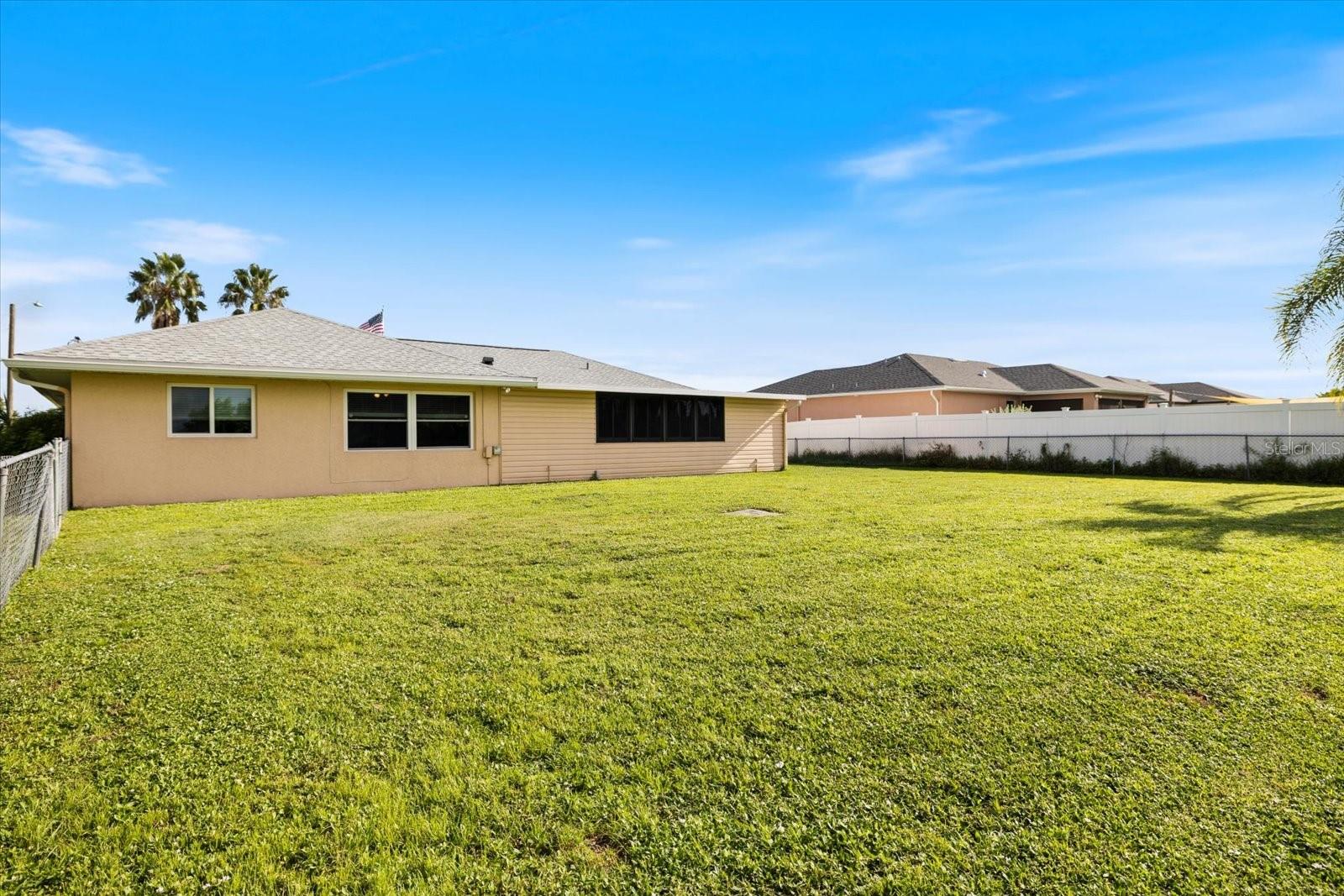 Image 52 of 53 For 22285 Columbus Avenue