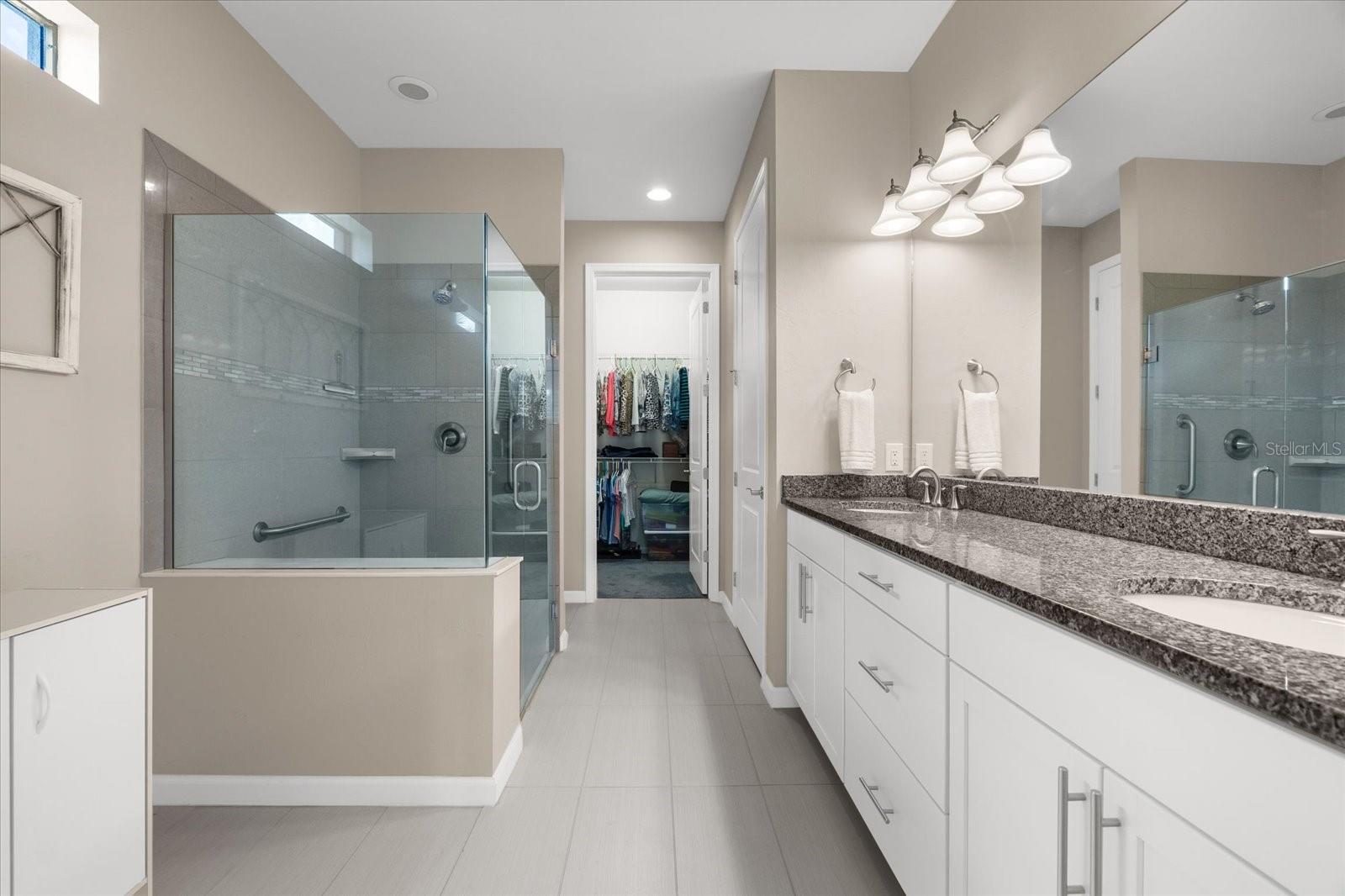 Image 27 of 95 For 17210 Seaford Way