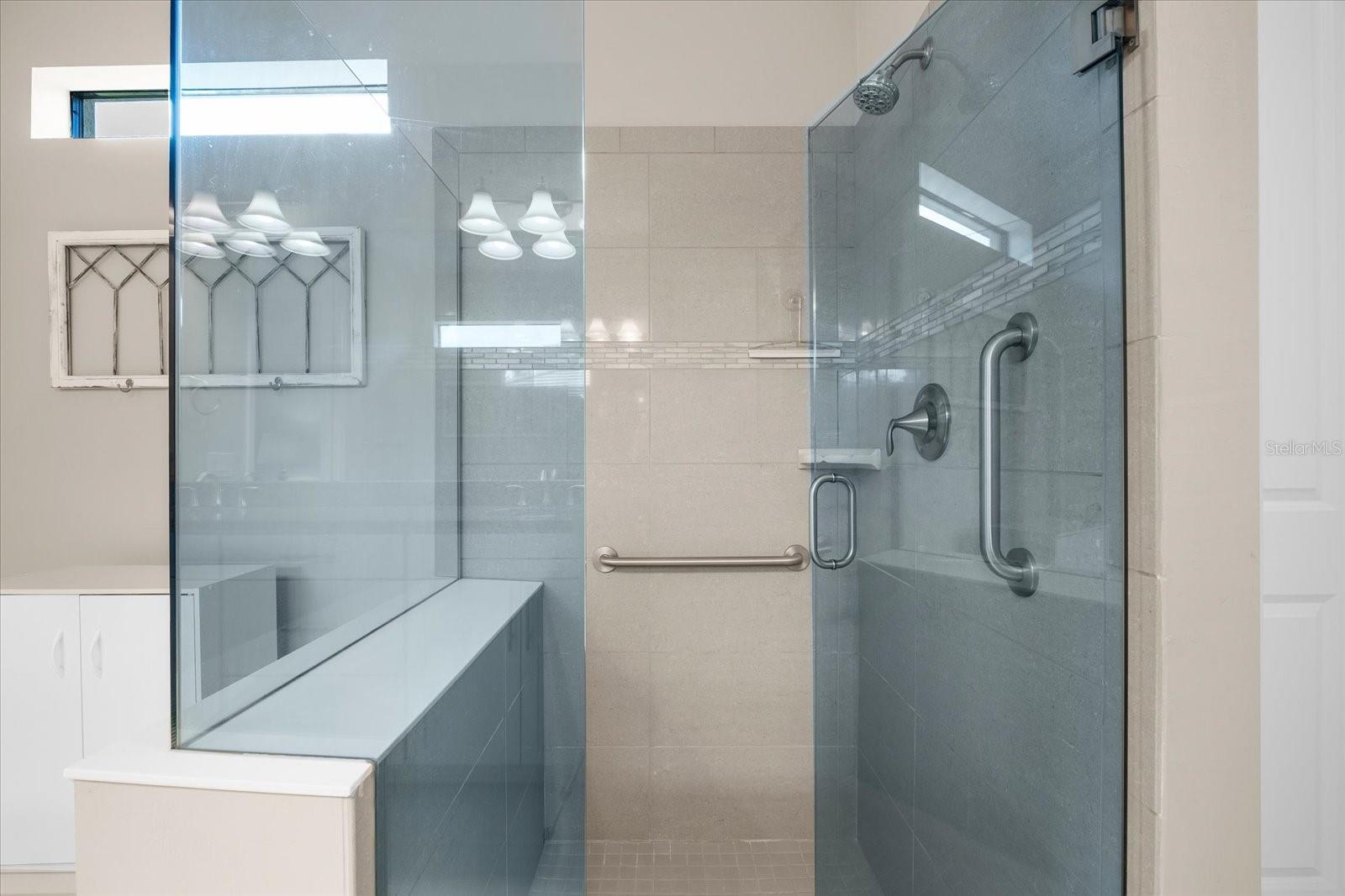 Image 28 of 95 For 17210 Seaford Way