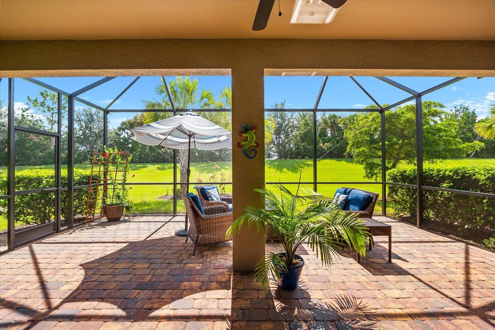 Image 35 of 95 For 17210 Seaford Way