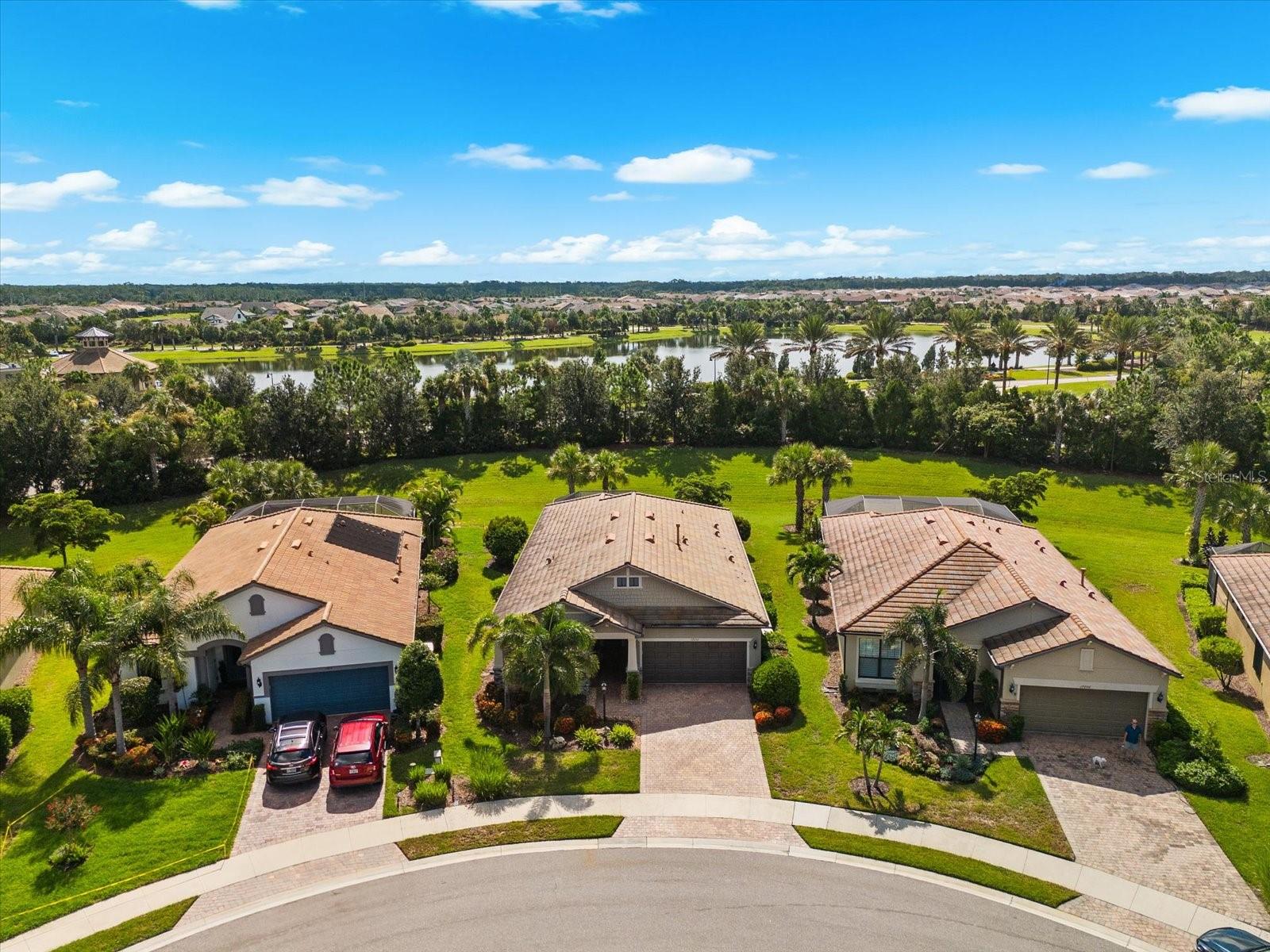 Image 45 of 95 For 17210 Seaford Way