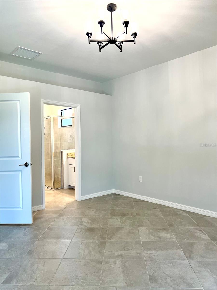 Image 12 of 19 For 2104 Bonito Way
