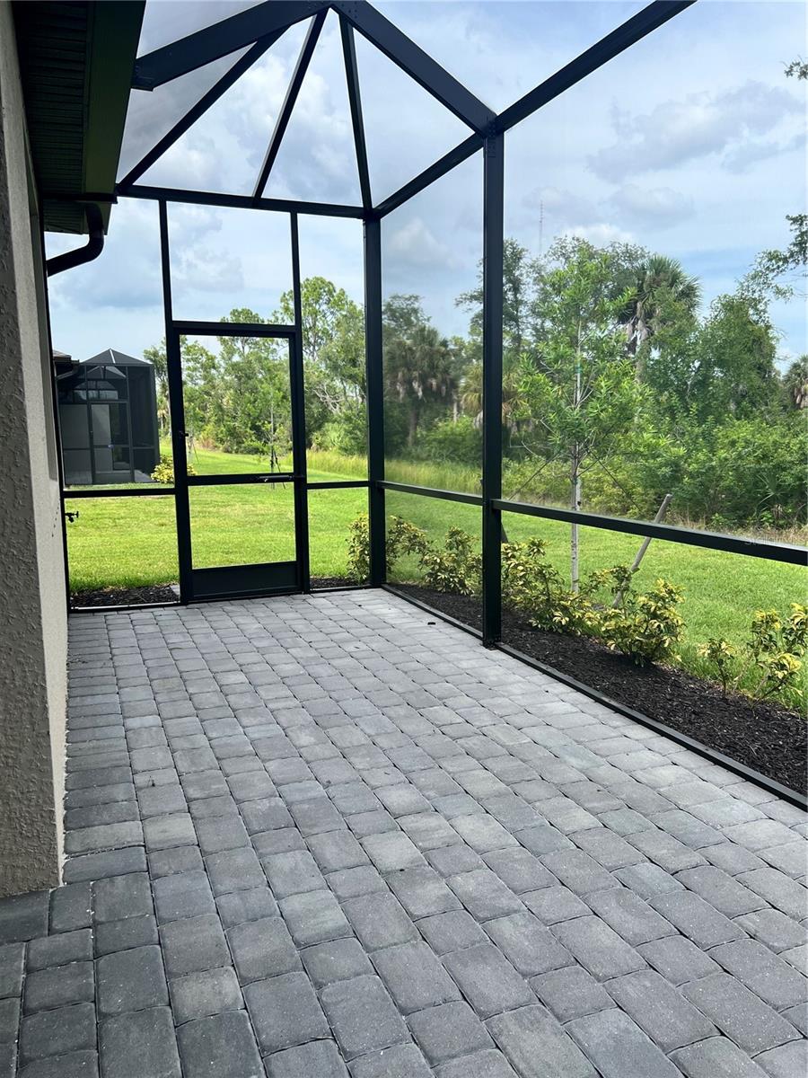 Image 17 of 19 For 2104 Bonito Way
