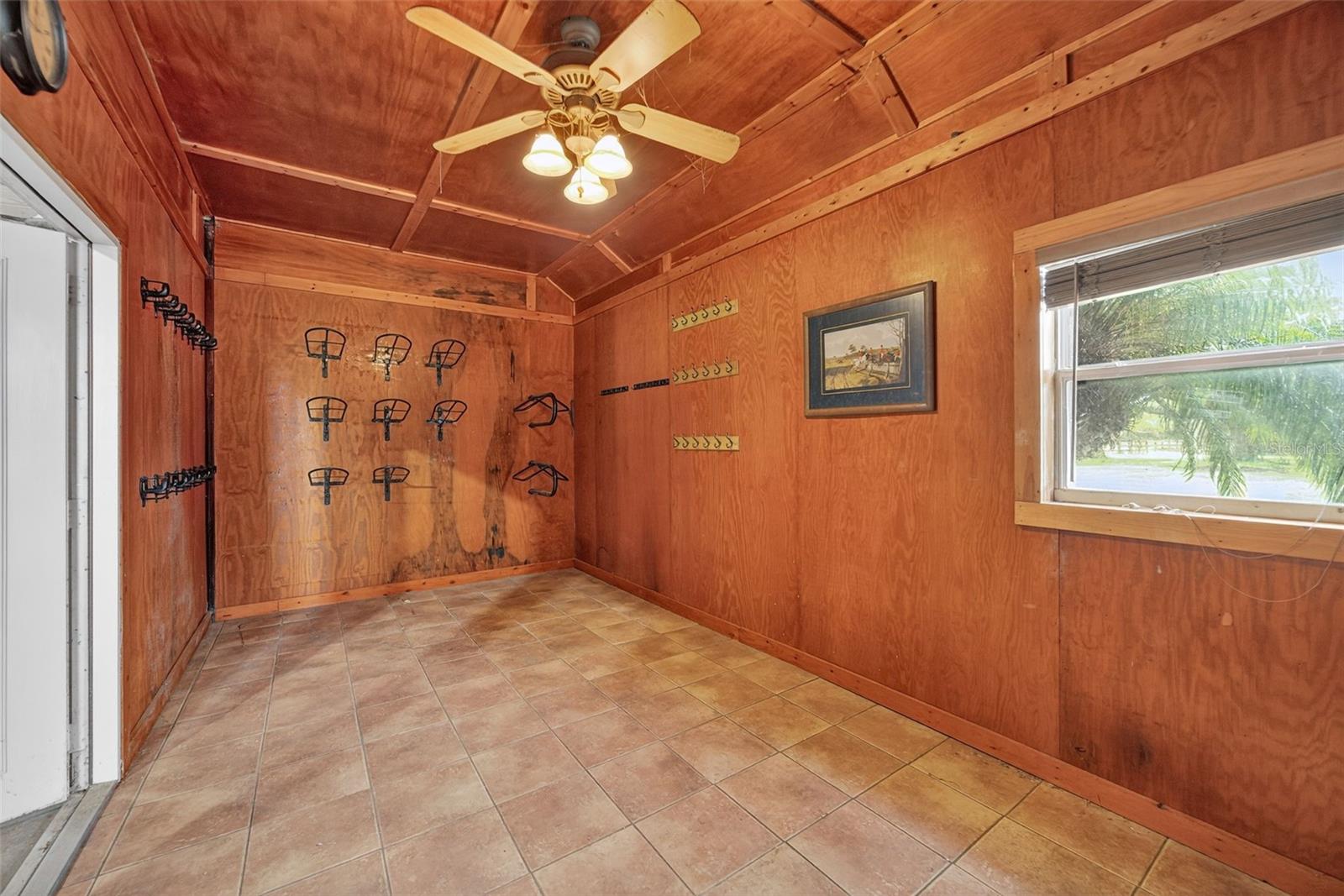 Image 57 of 75 For 7198 Westwood Way