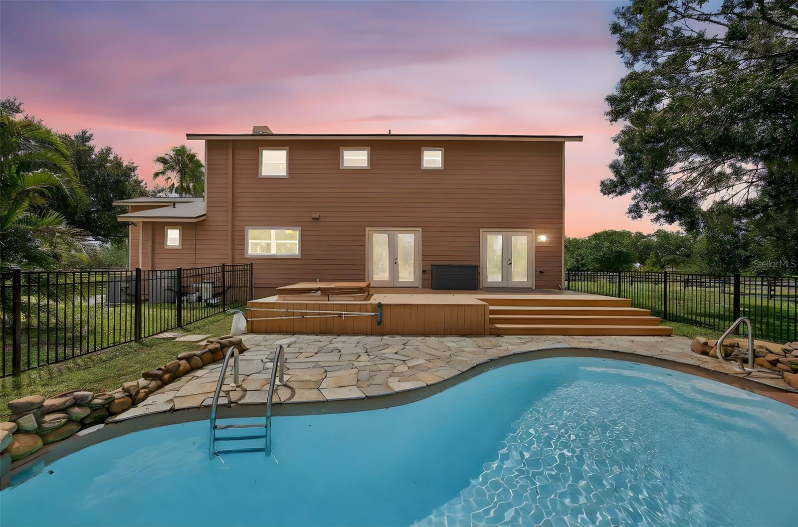 Image 6 of 75 For 7198 Westwood Way