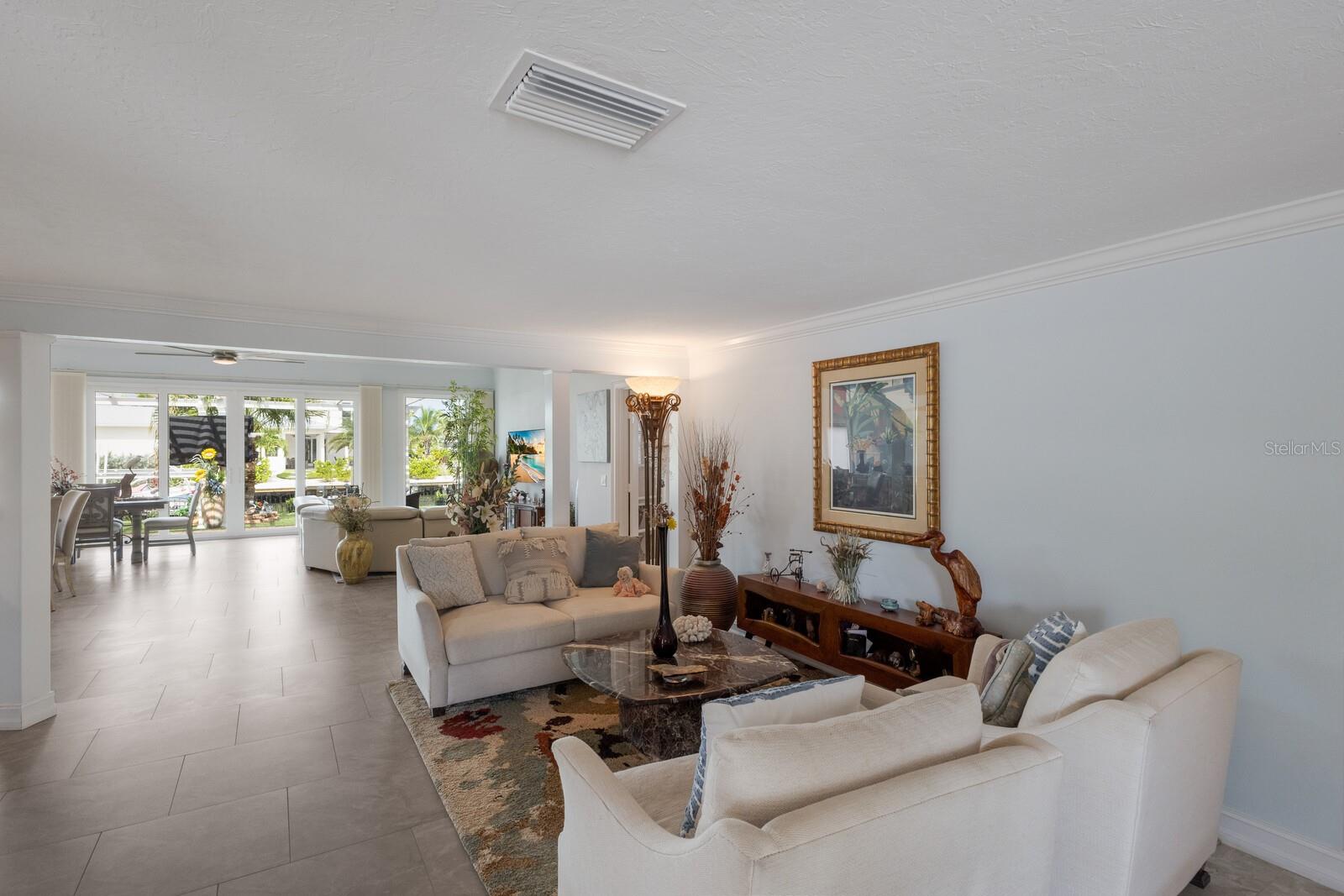 Image 39 of 61 For 646 Key Royale Dr