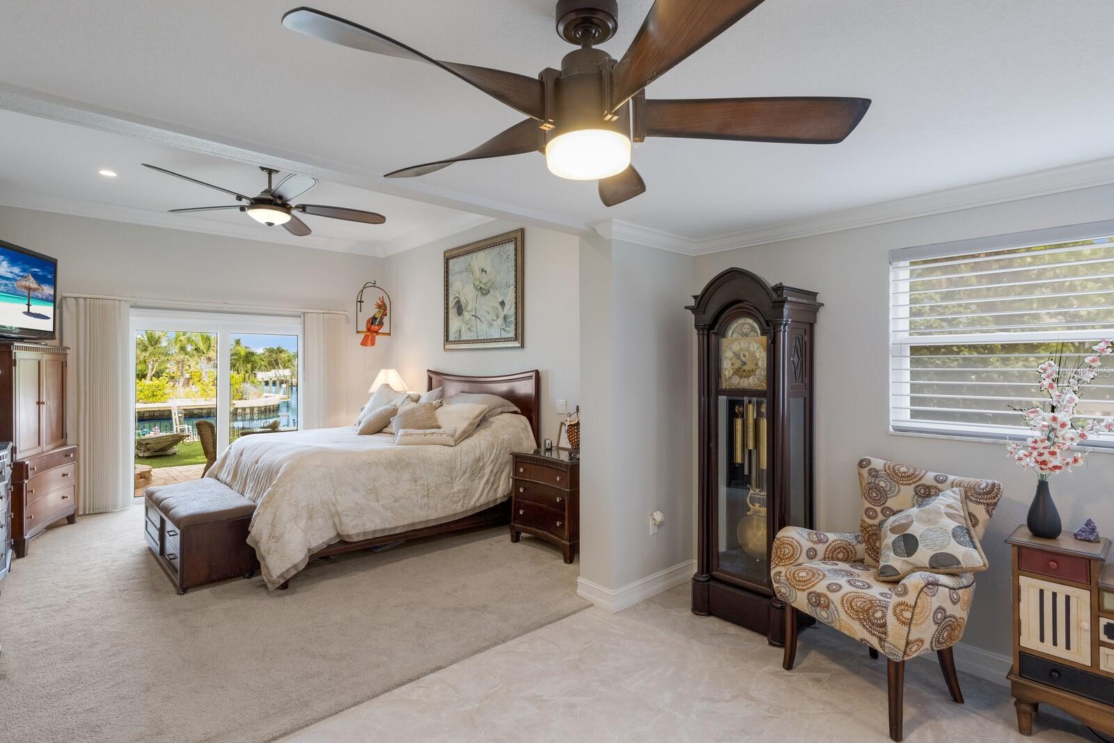 Image 47 of 61 For 646 Key Royale Dr
