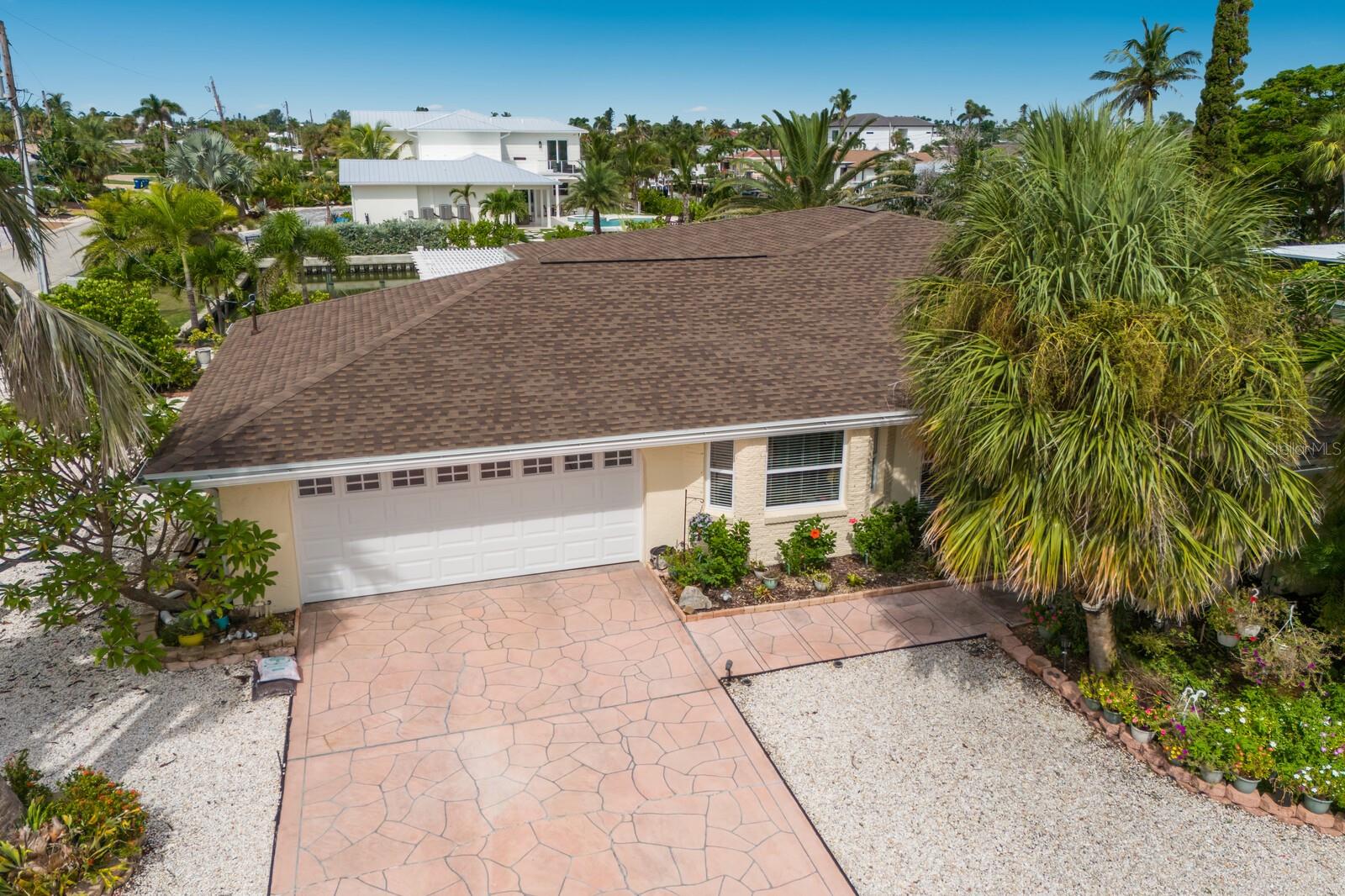 Image 53 of 61 For 646 Key Royale Dr