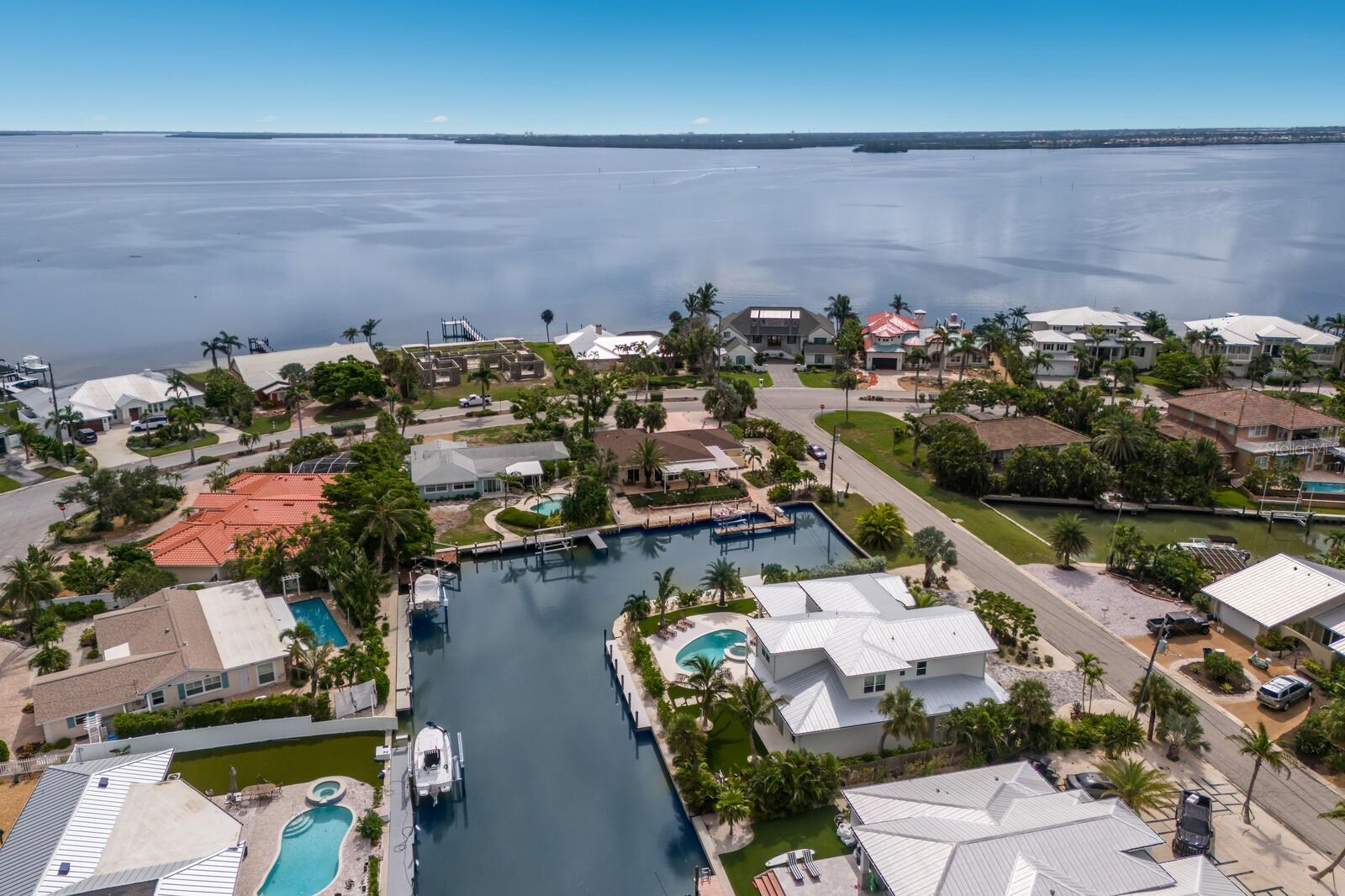 Image 55 of 61 For 646 Key Royale Dr