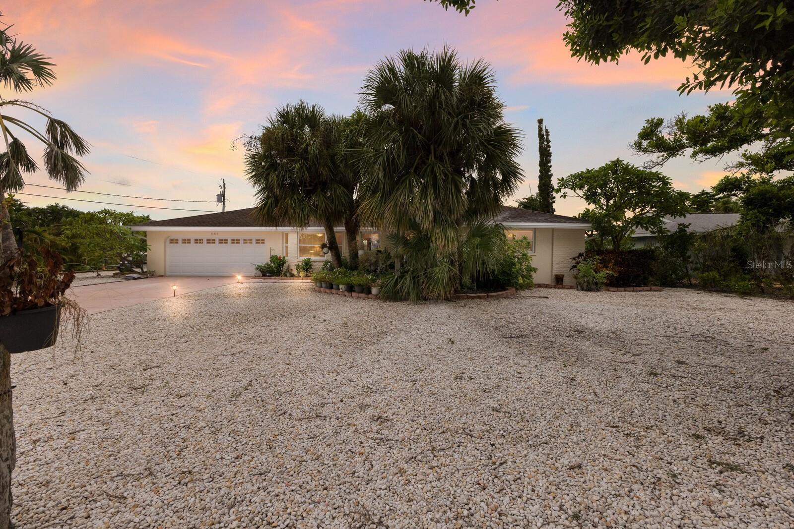 Image 60 of 61 For 646 Key Royale Dr