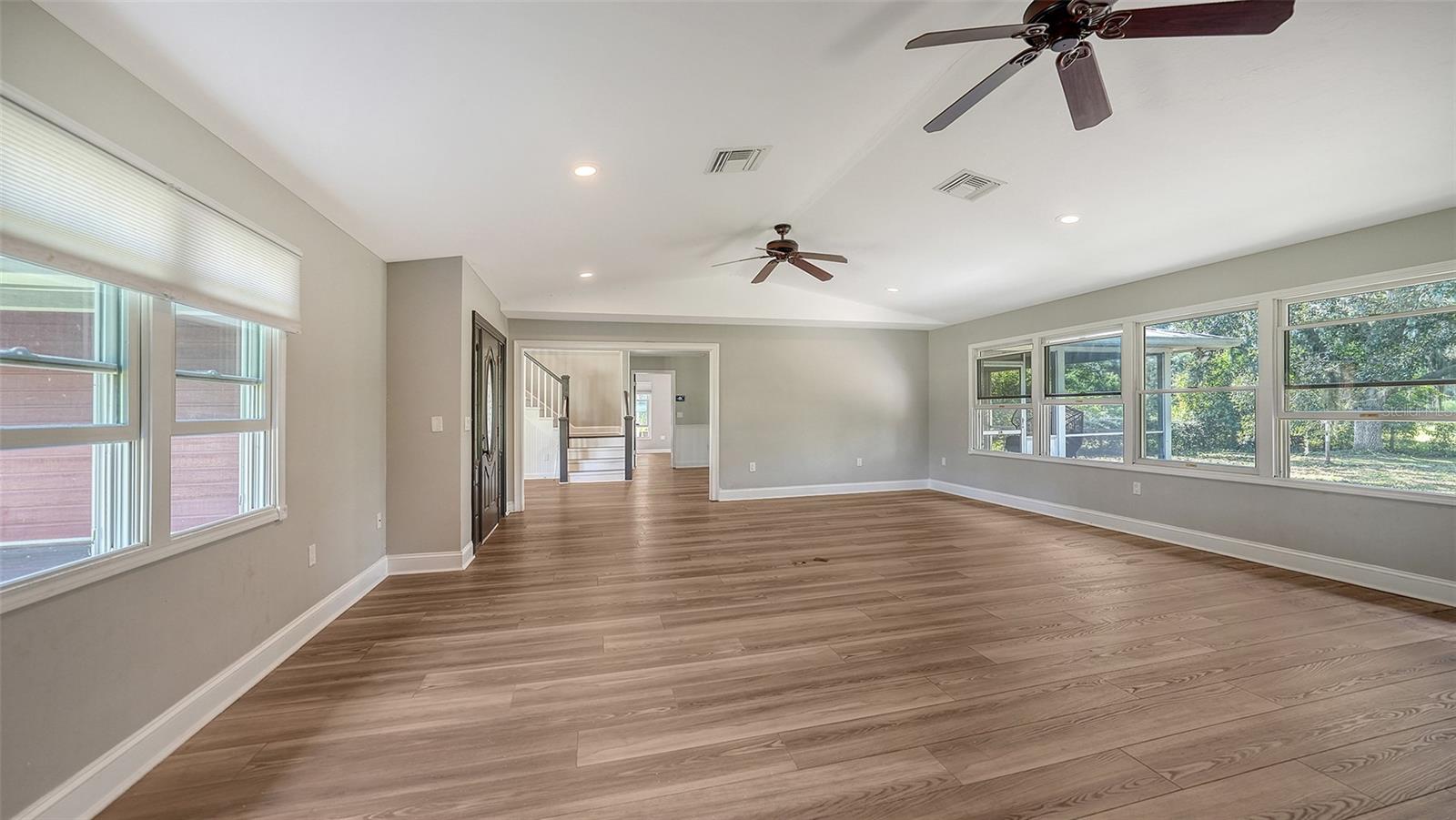 Image 17 of 45 For 7910 Kennedy Lane