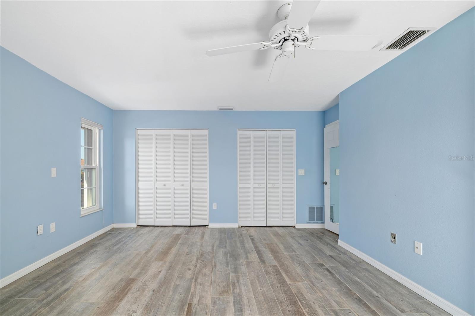 Image 16 of 37 For 6502 13th Avenue Drive W 6502