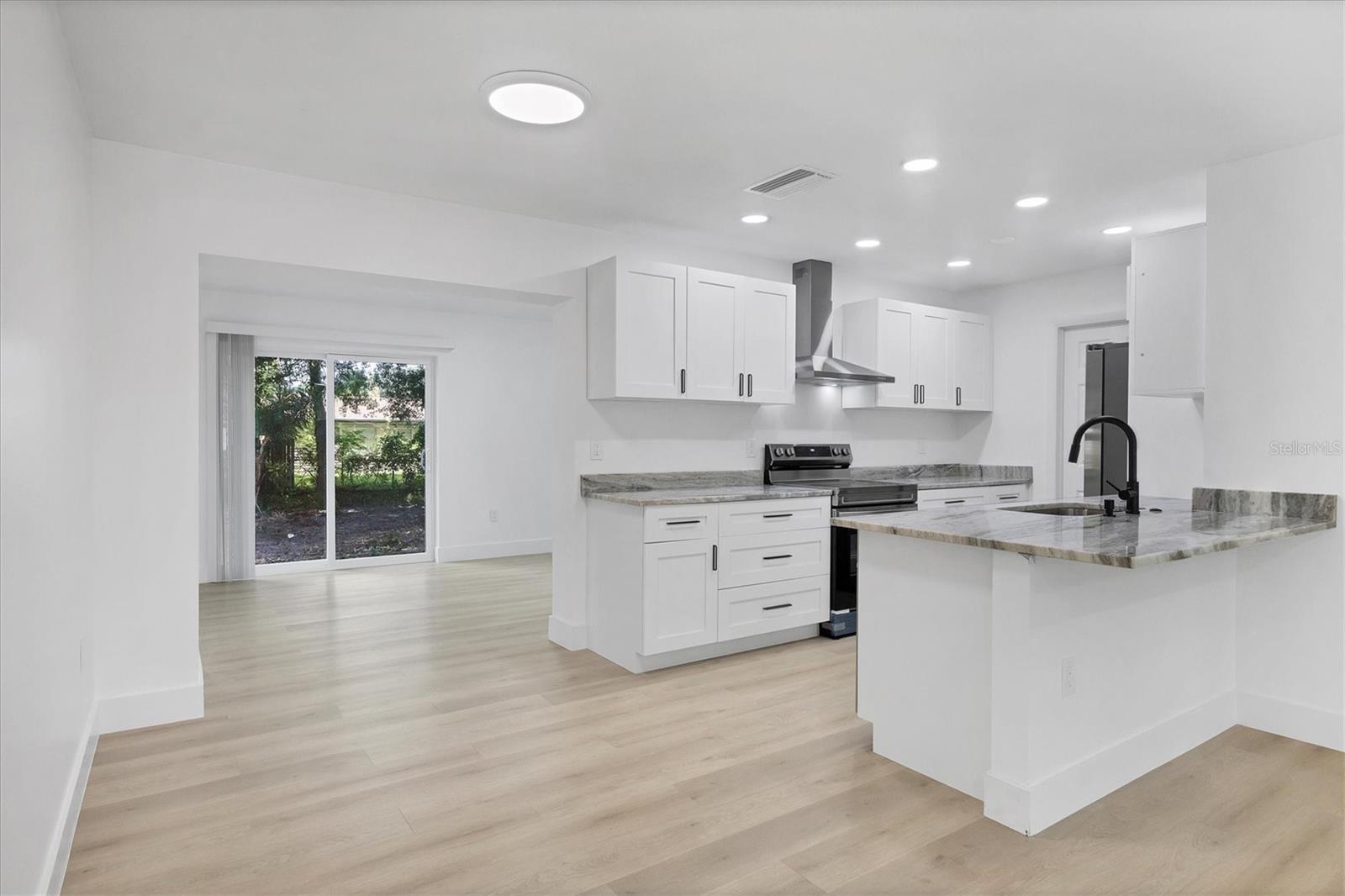 Image 14 of 22 For 4037 Tern Street