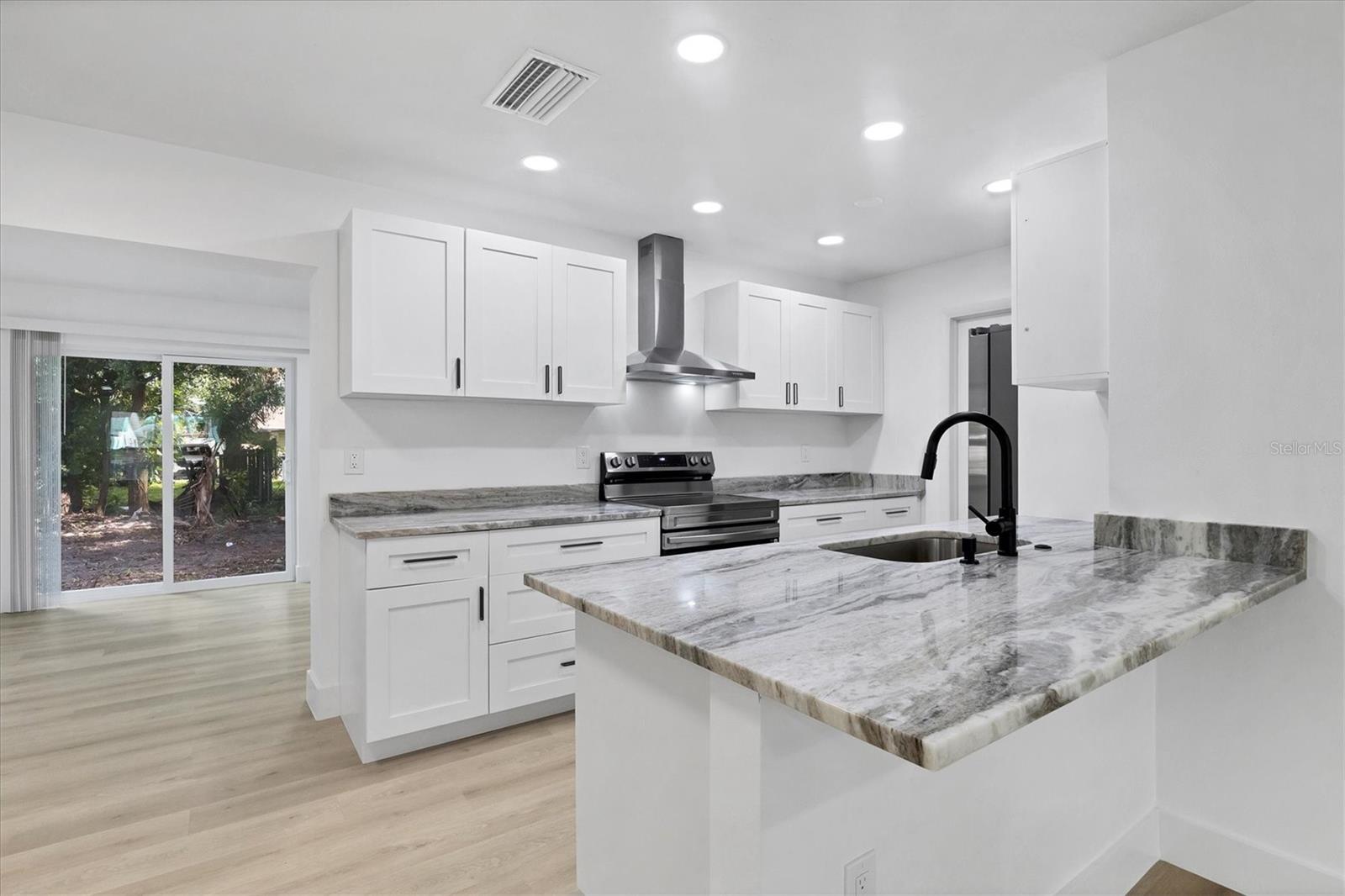 Image 2 of 22 For 4037 Tern Street