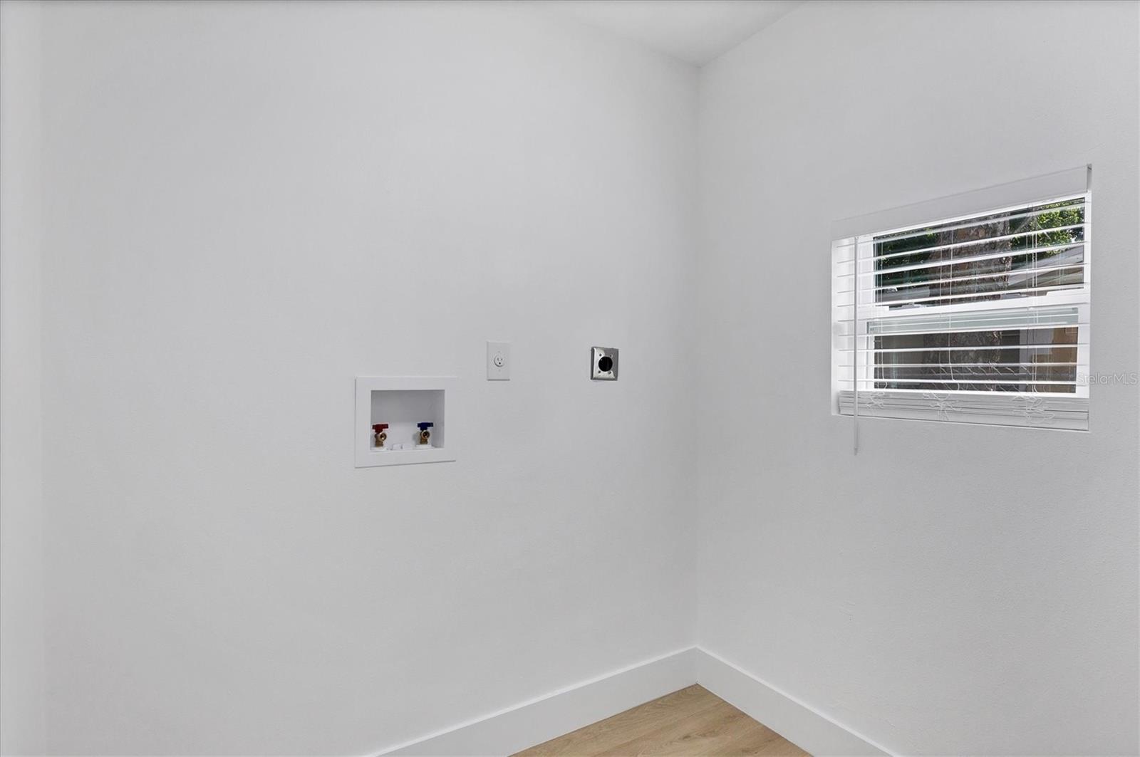 Image 22 of 22 For 4037 Tern Street