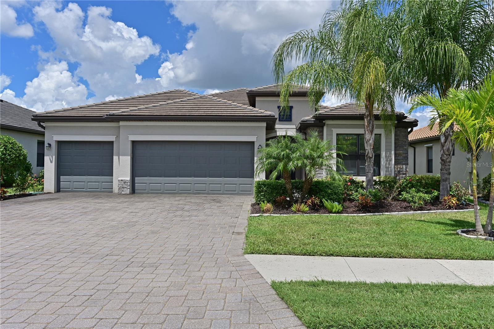 Details for 11525 Autumn Leaf Way, BRADENTON, FL 34212