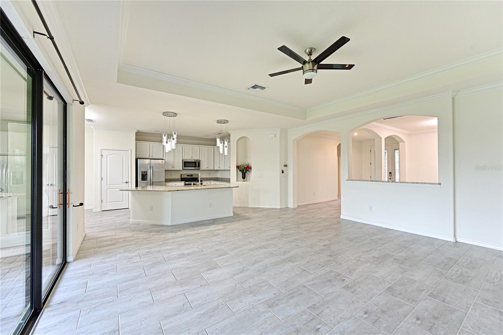 Image 10 of 33 For 11525 Autumn Leaf Way