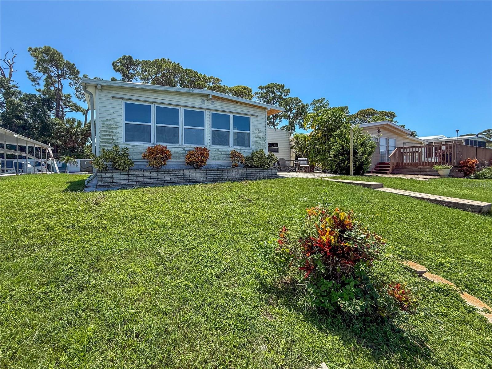 Image 14 of 47 For 808 53rd Avenue E 184j