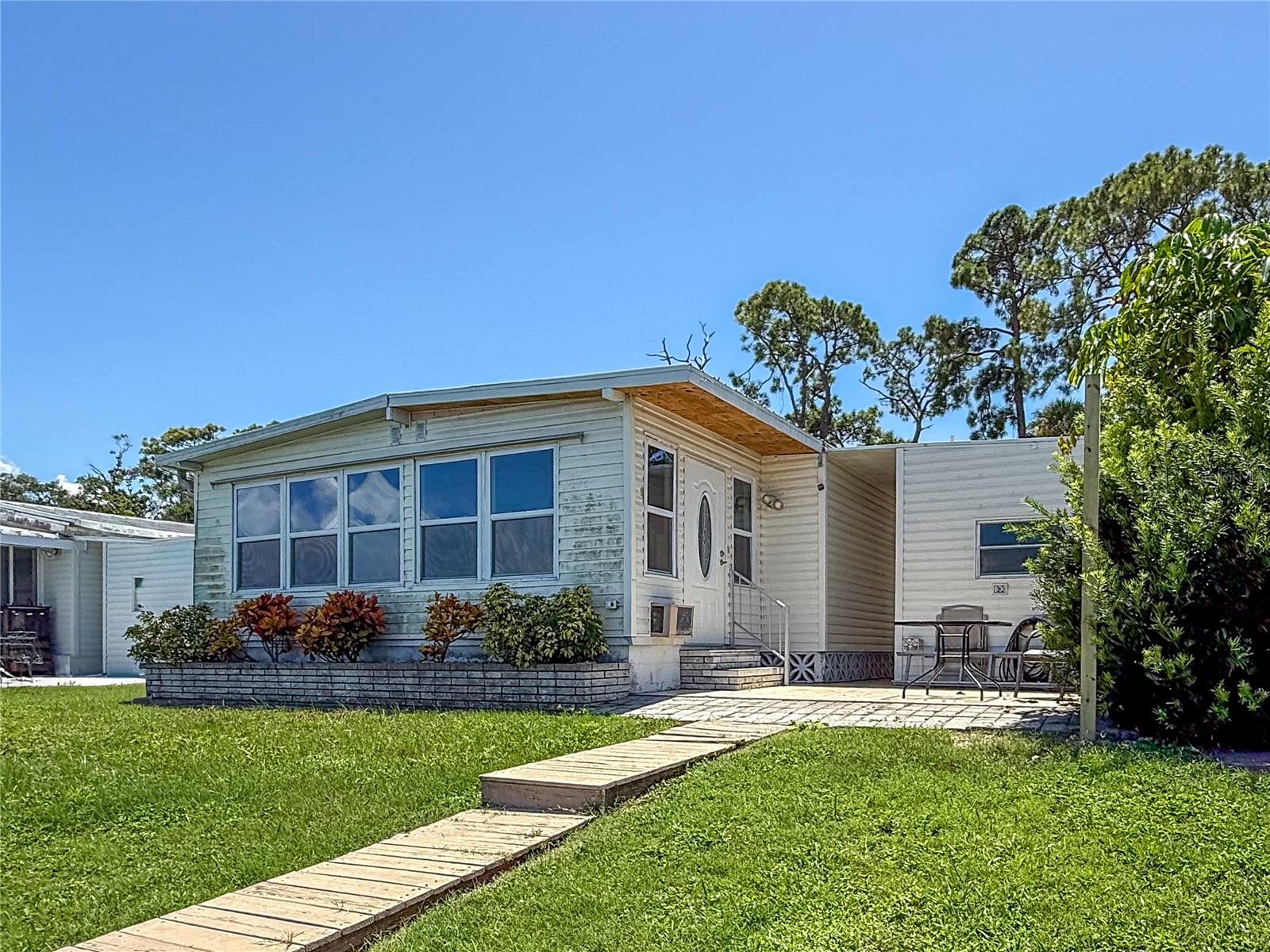 Image 15 of 47 For 808 53rd Avenue E 184j