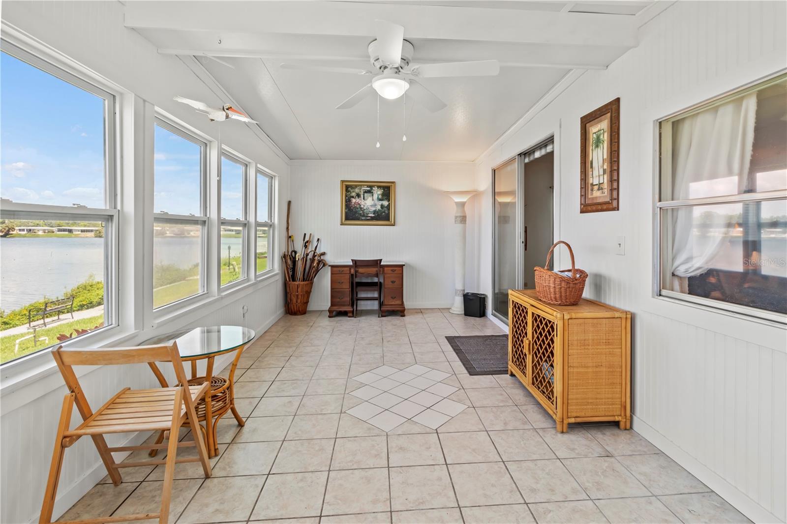 Image 30 of 47 For 808 53rd Avenue E 184j