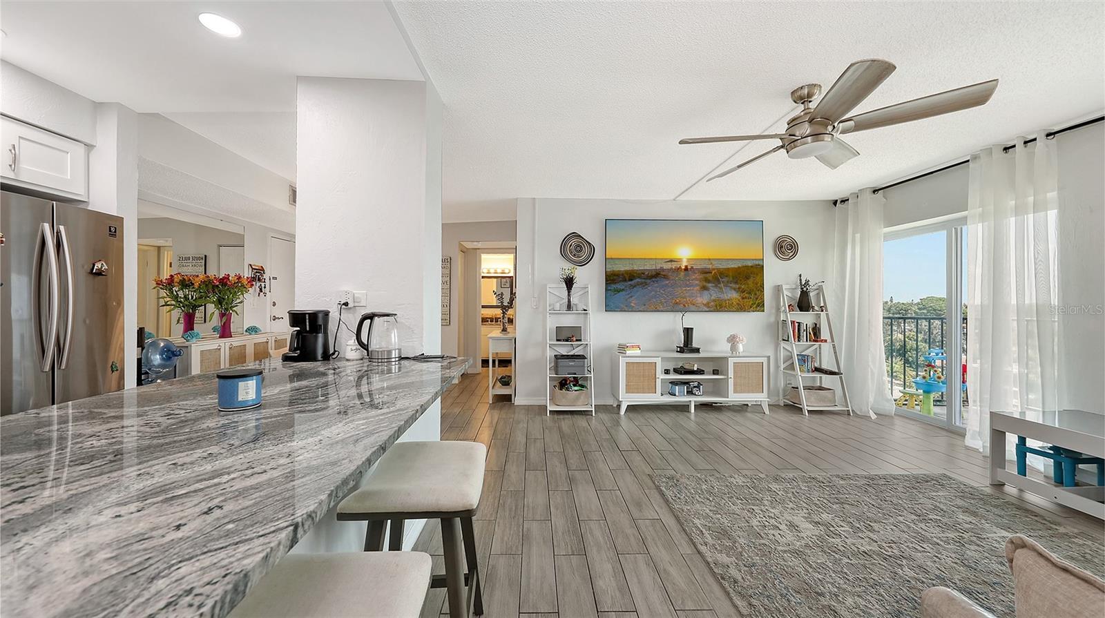 Image 13 of 53 For 2901 26th Street W 601