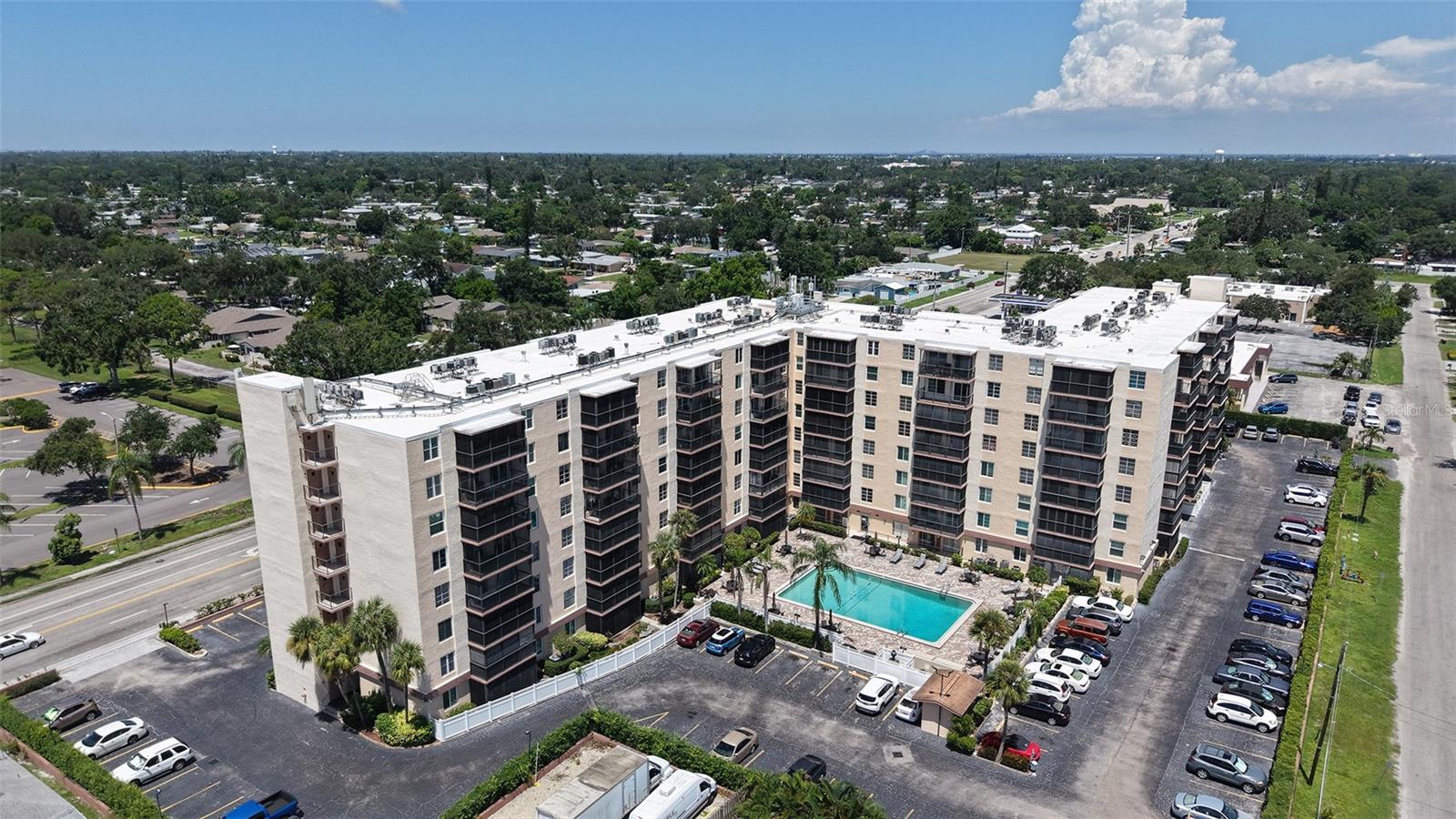 Image 2 of 53 For 2901 26th Street W 601