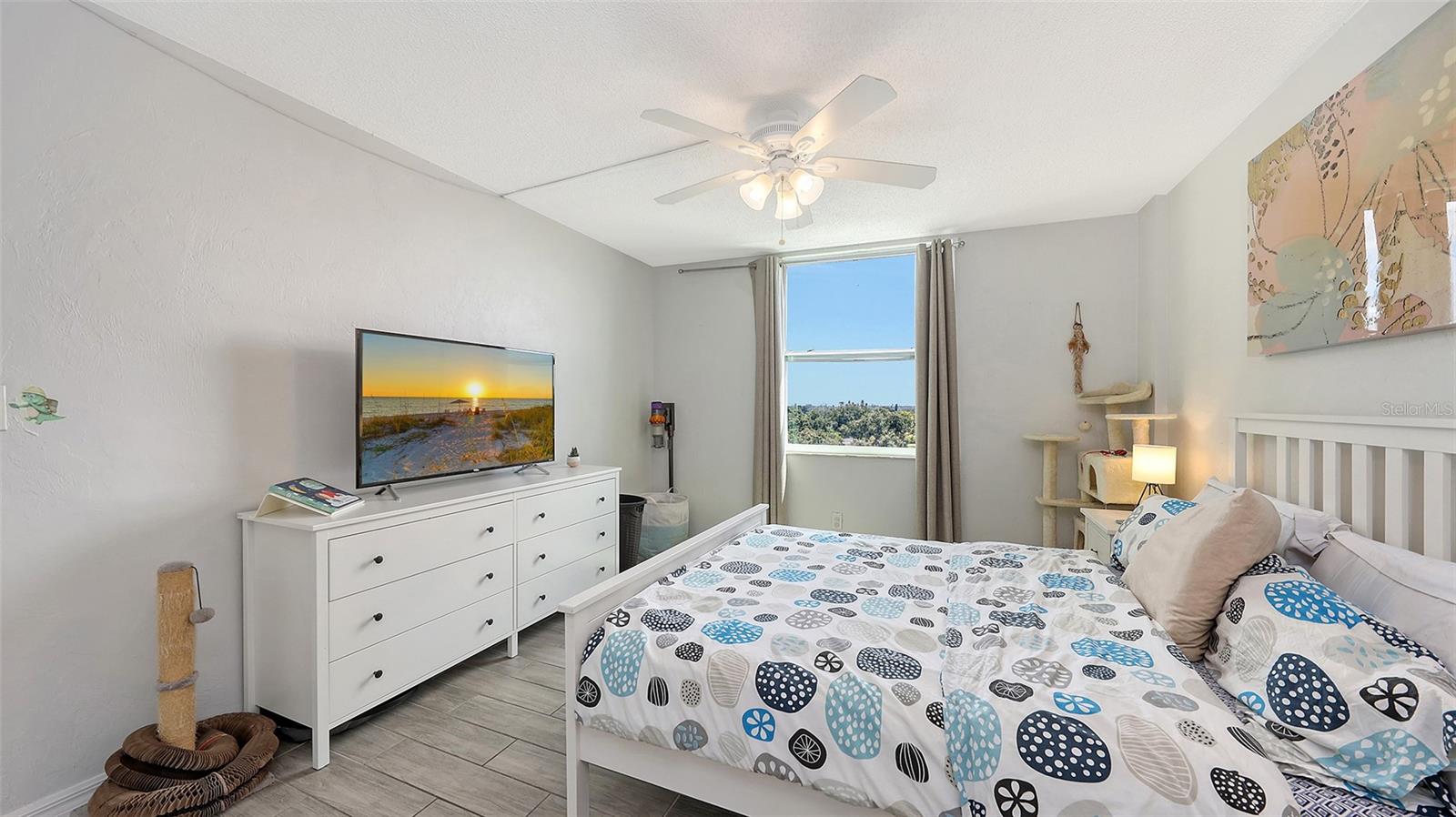Image 22 of 53 For 2901 26th Street W 601