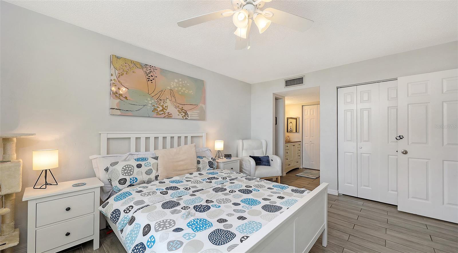 Image 23 of 53 For 2901 26th Street W 601