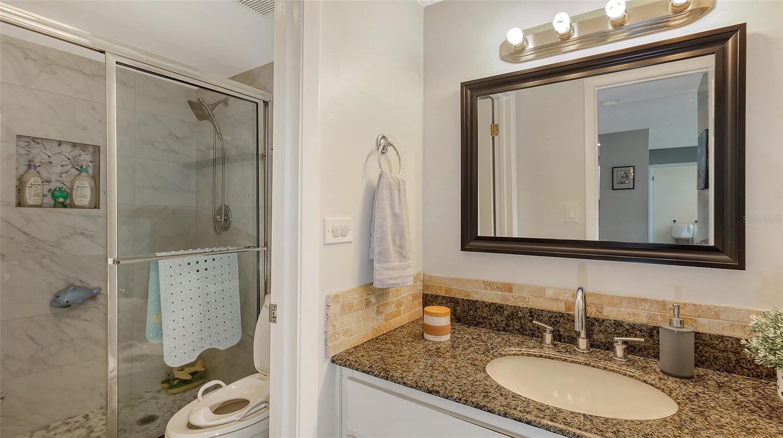 Image 29 of 53 For 2901 26th Street W 601