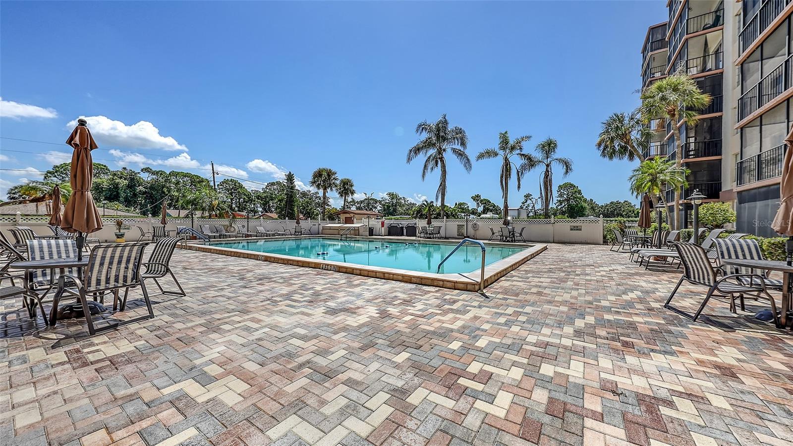 Image 37 of 53 For 2901 26th Street W 601