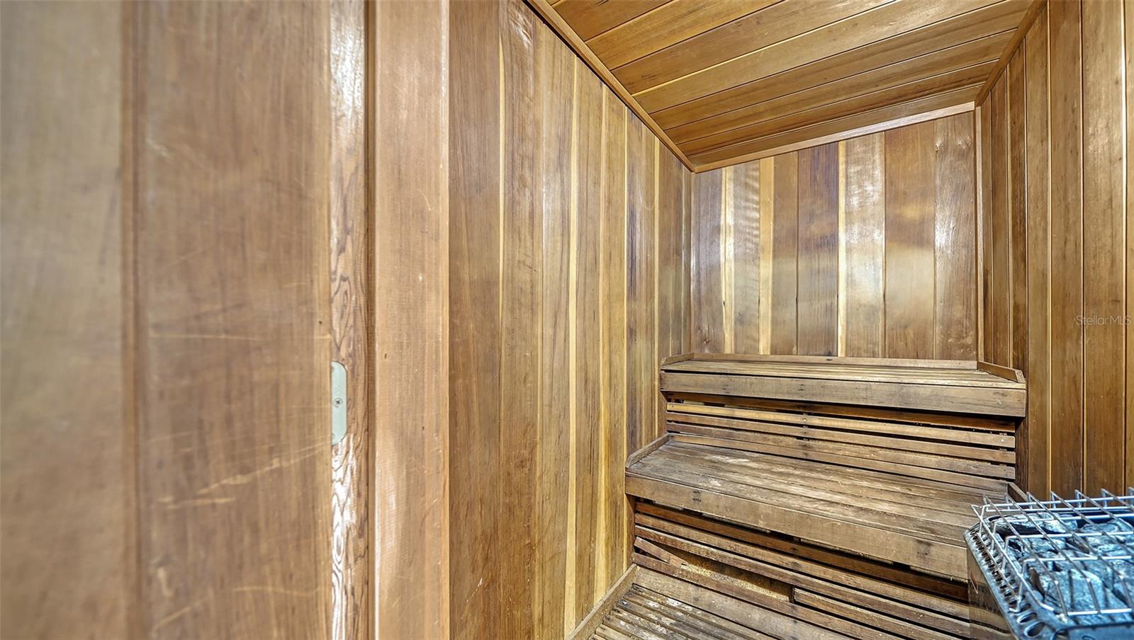 Image 46 of 53 For 2901 26th Street W 601