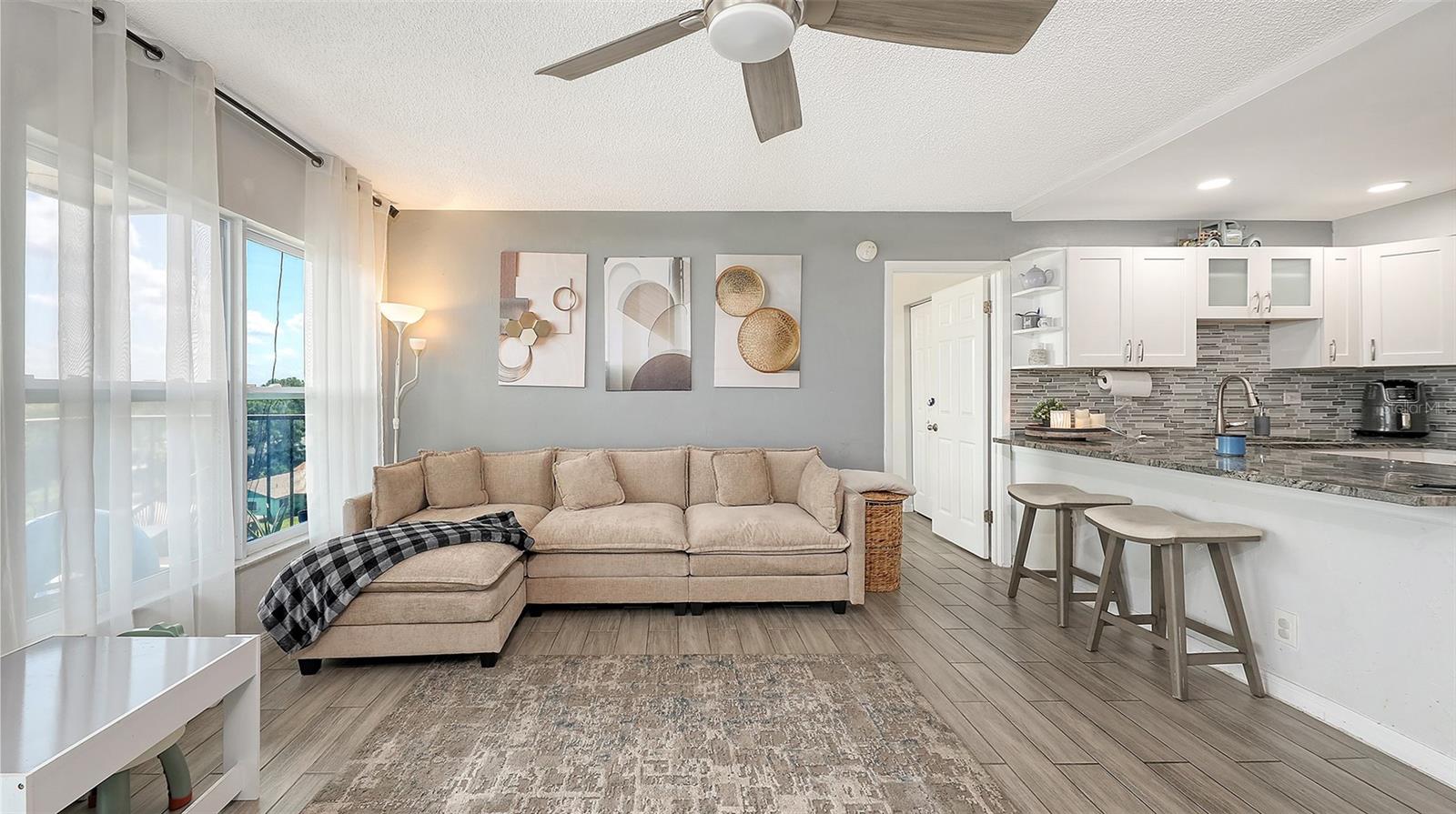 Image 9 of 53 For 2901 26th Street W 601