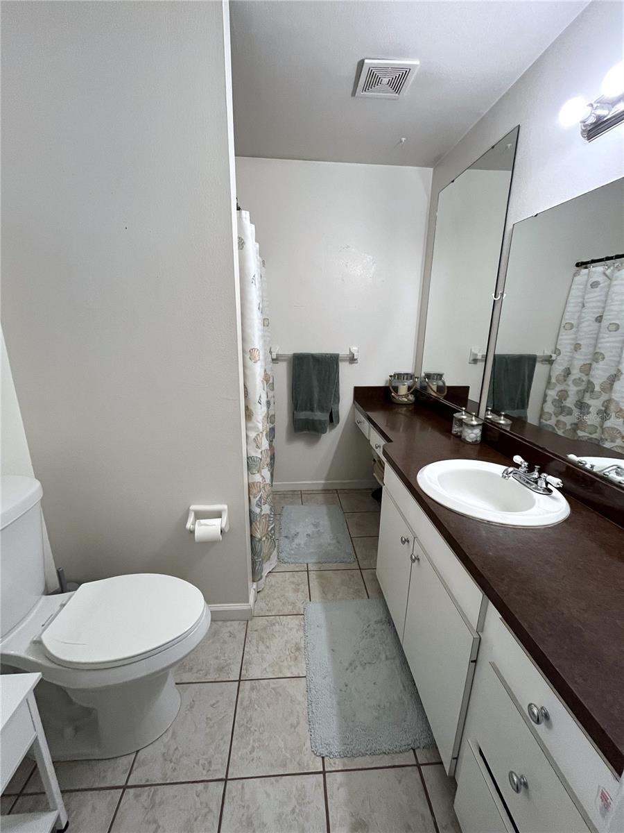 Image 11 of 31 For 6016 45th Avenue Drive W