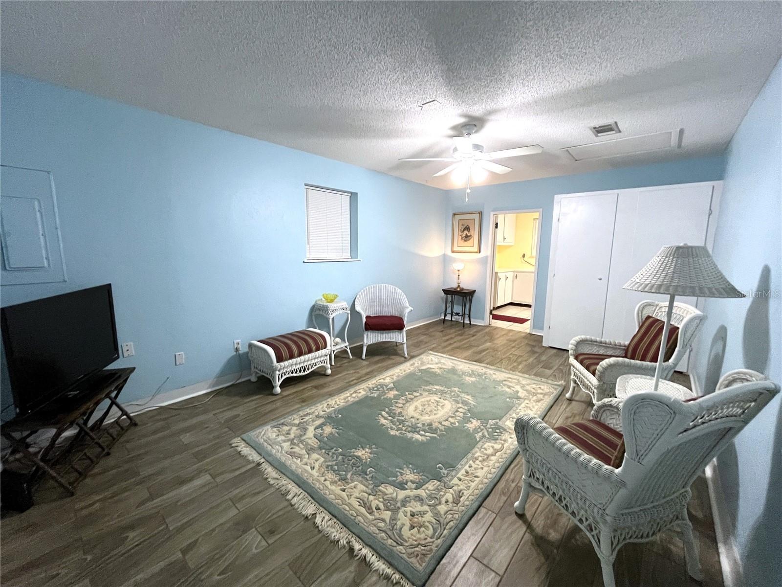 Image 15 of 31 For 6016 45th Avenue Drive W