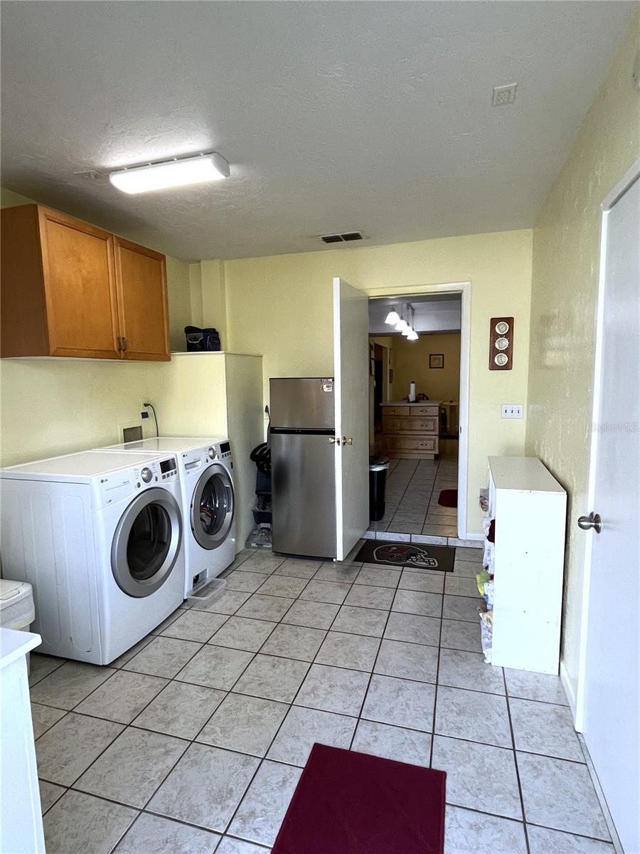 Image 16 of 31 For 6016 45th Avenue Drive W