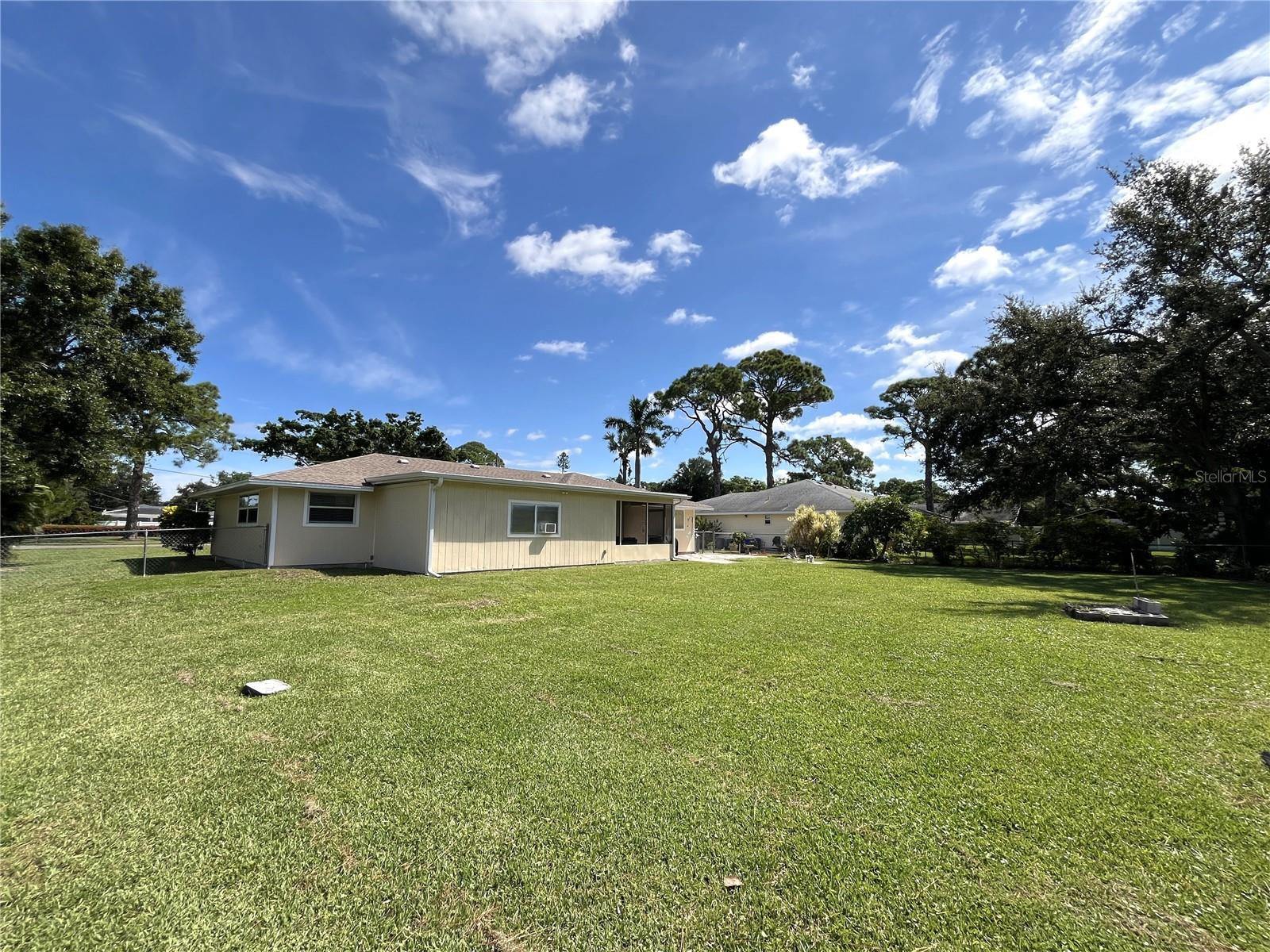 Image 2 of 31 For 6016 45th Avenue Drive W
