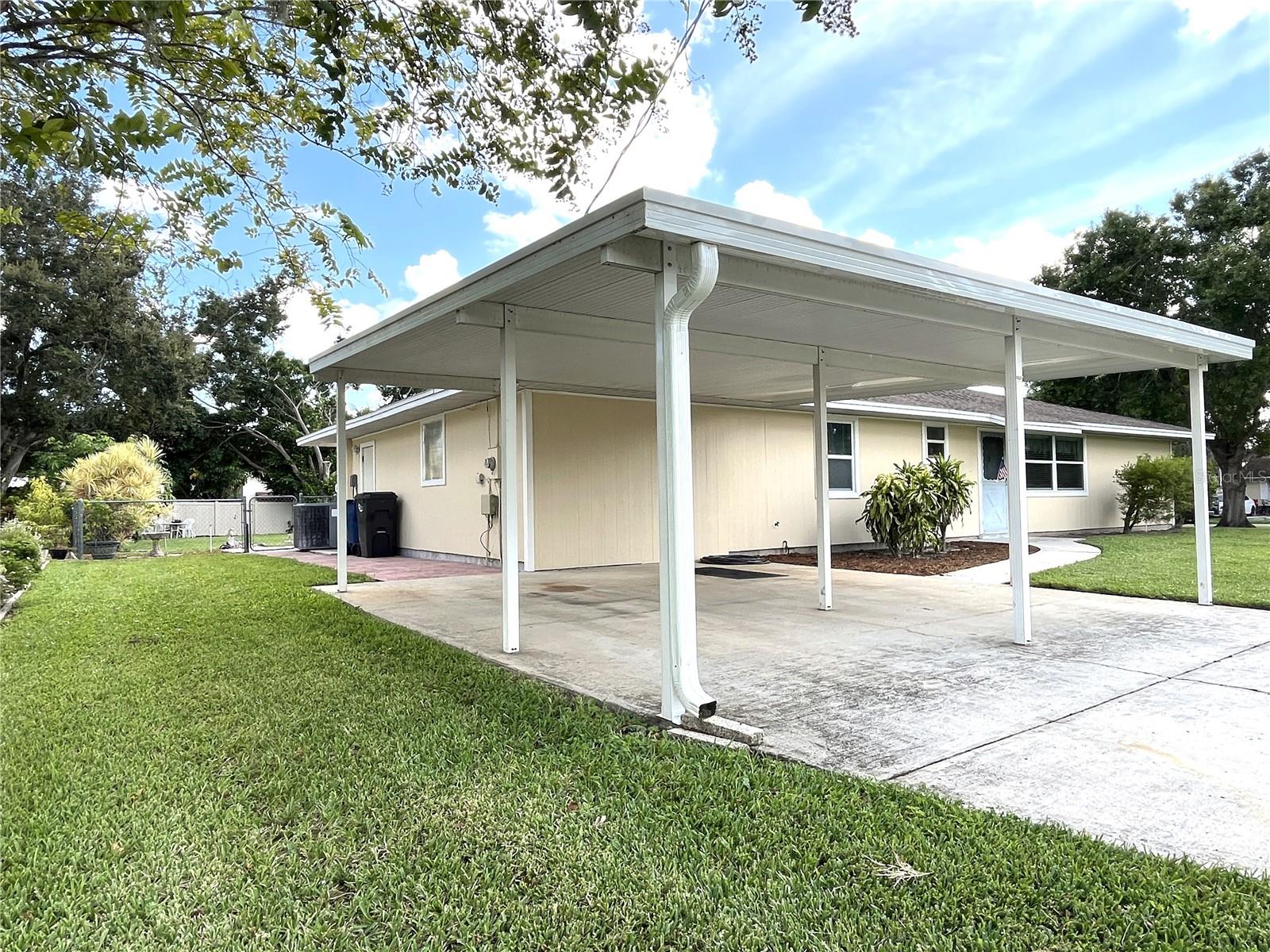 Image 22 of 31 For 6016 45th Avenue Drive W