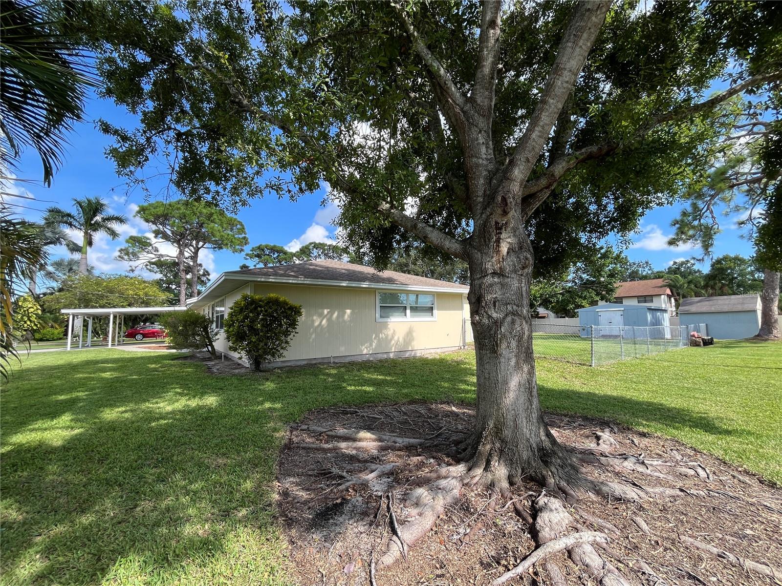 Image 25 of 31 For 6016 45th Avenue Drive W