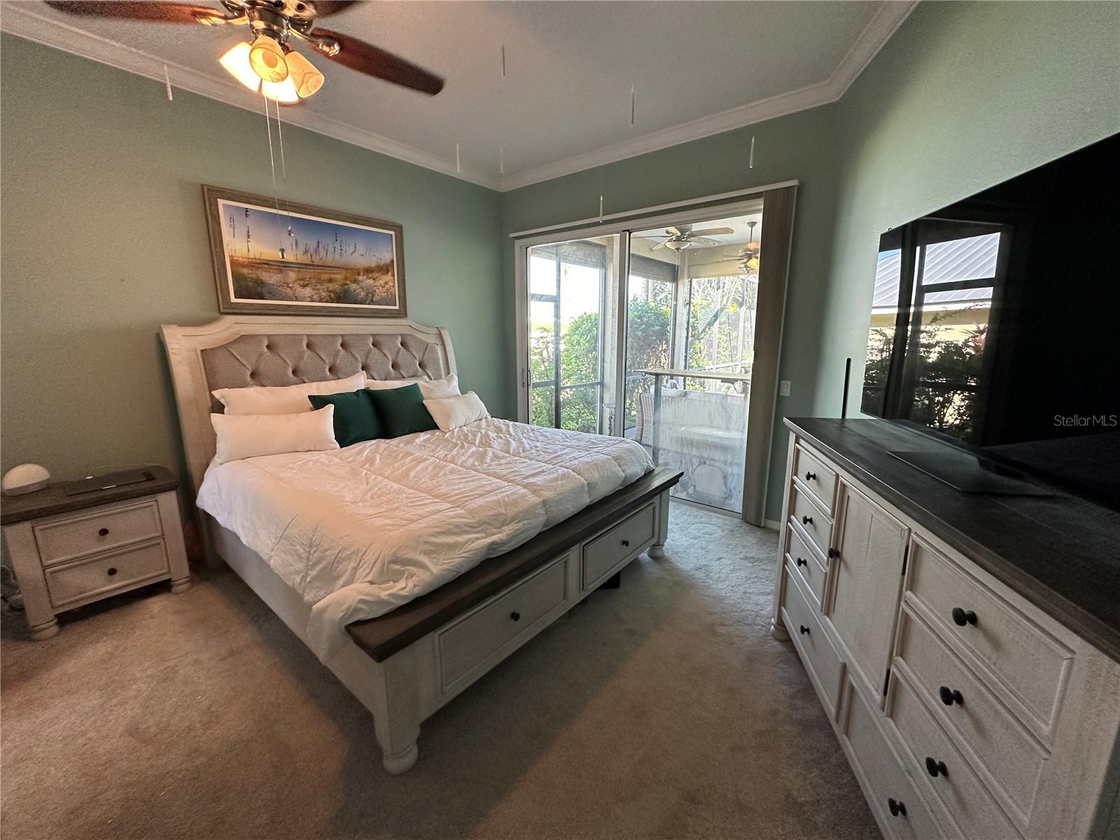 Image 21 of 44 For 4727 Spinnaker Drive