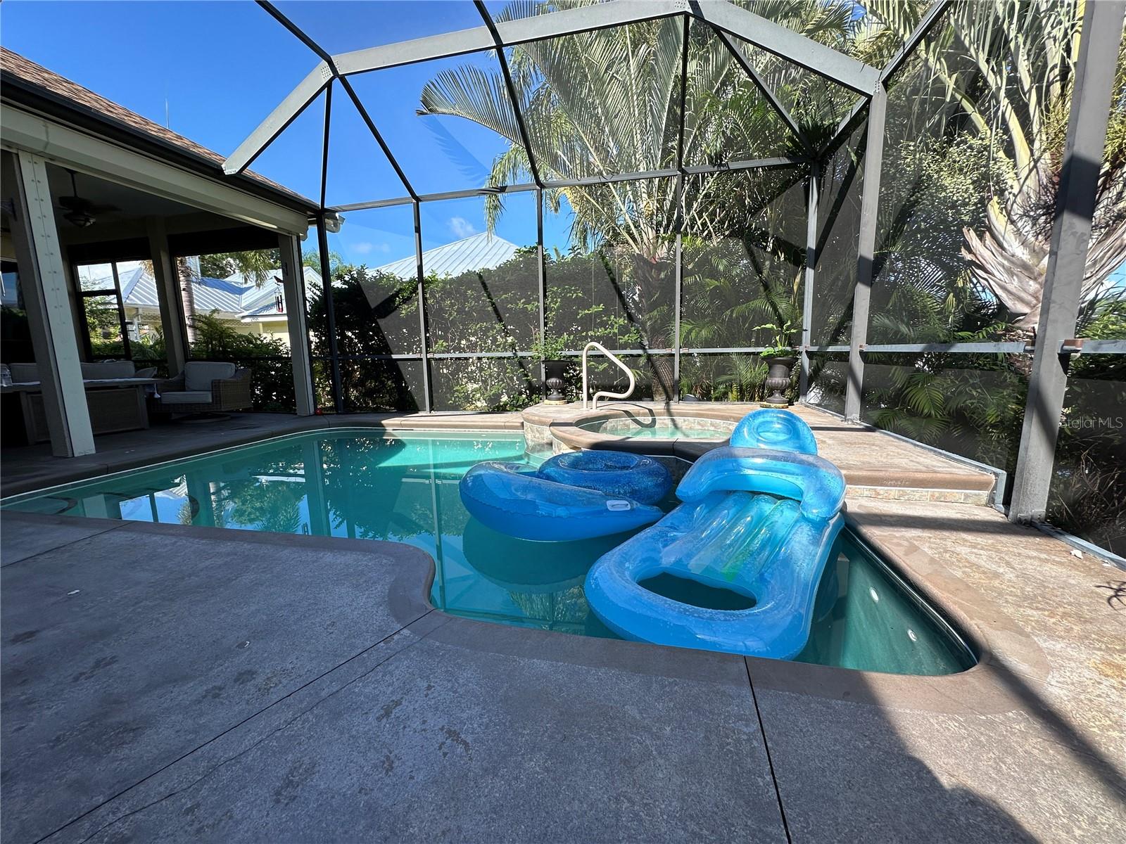 Image 34 of 44 For 4727 Spinnaker Drive