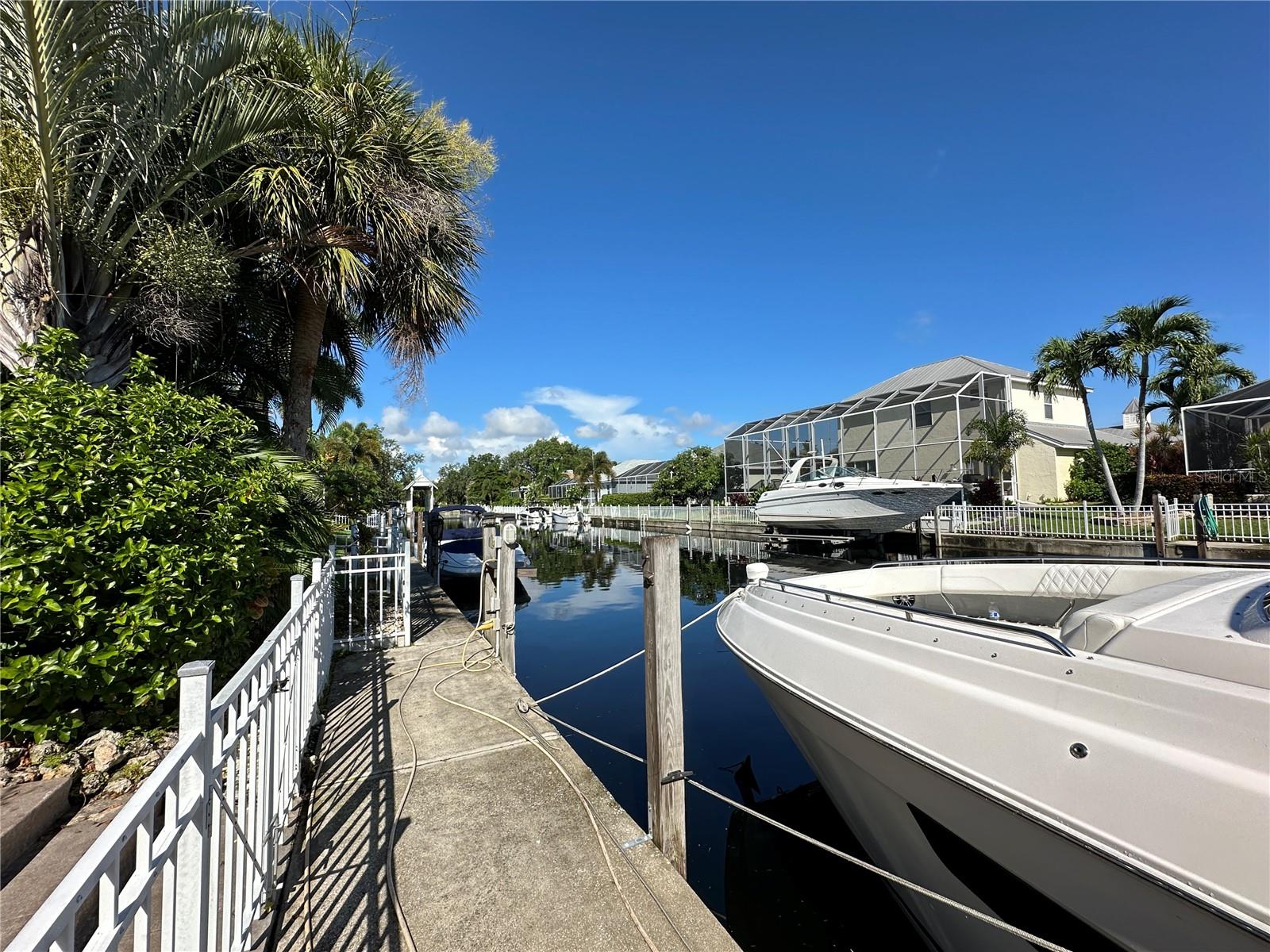 Image 39 of 44 For 4727 Spinnaker Drive