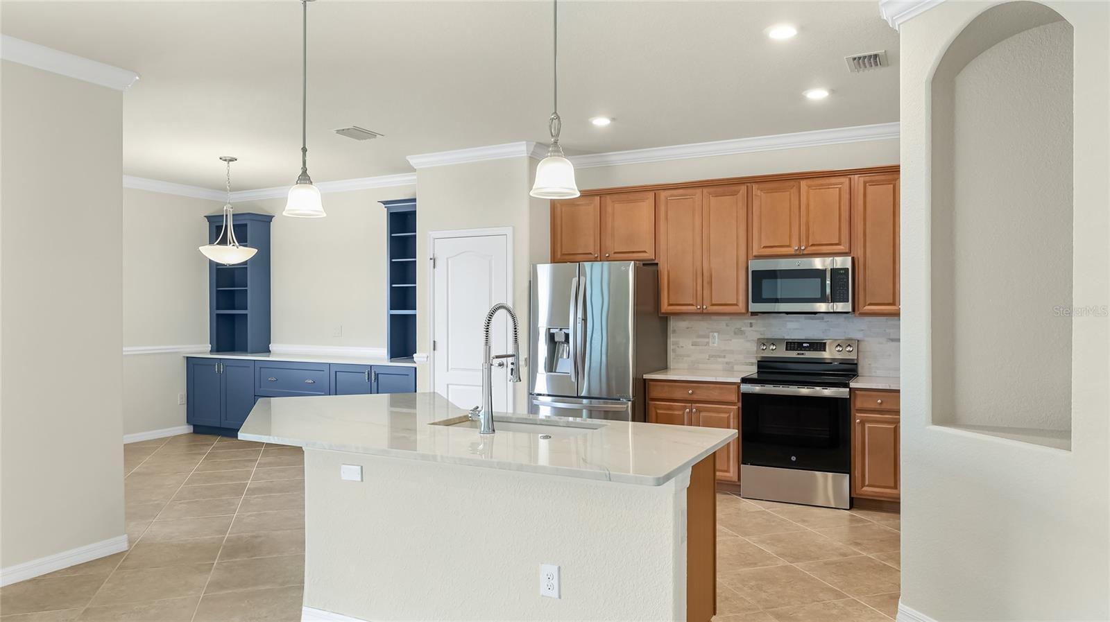 Image 13 of 73 For 20720 Saluti Place
