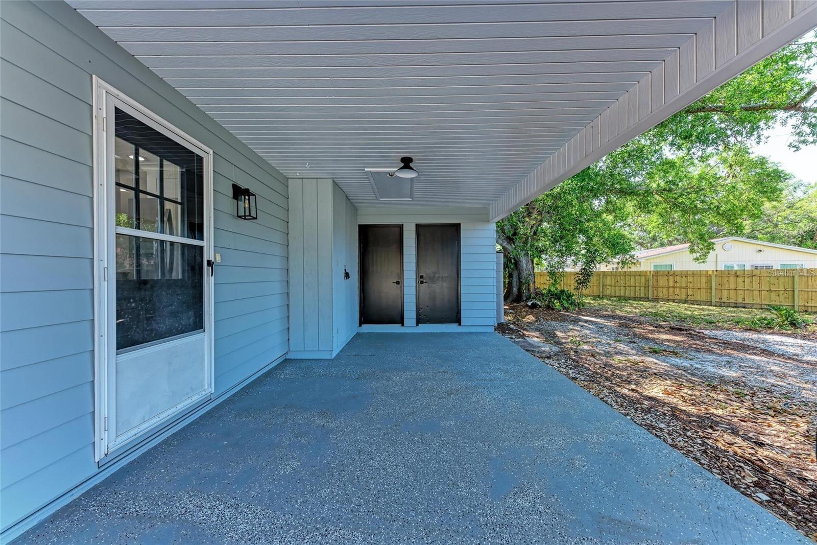 Image 27 of 32 For 826 Lillian Lane